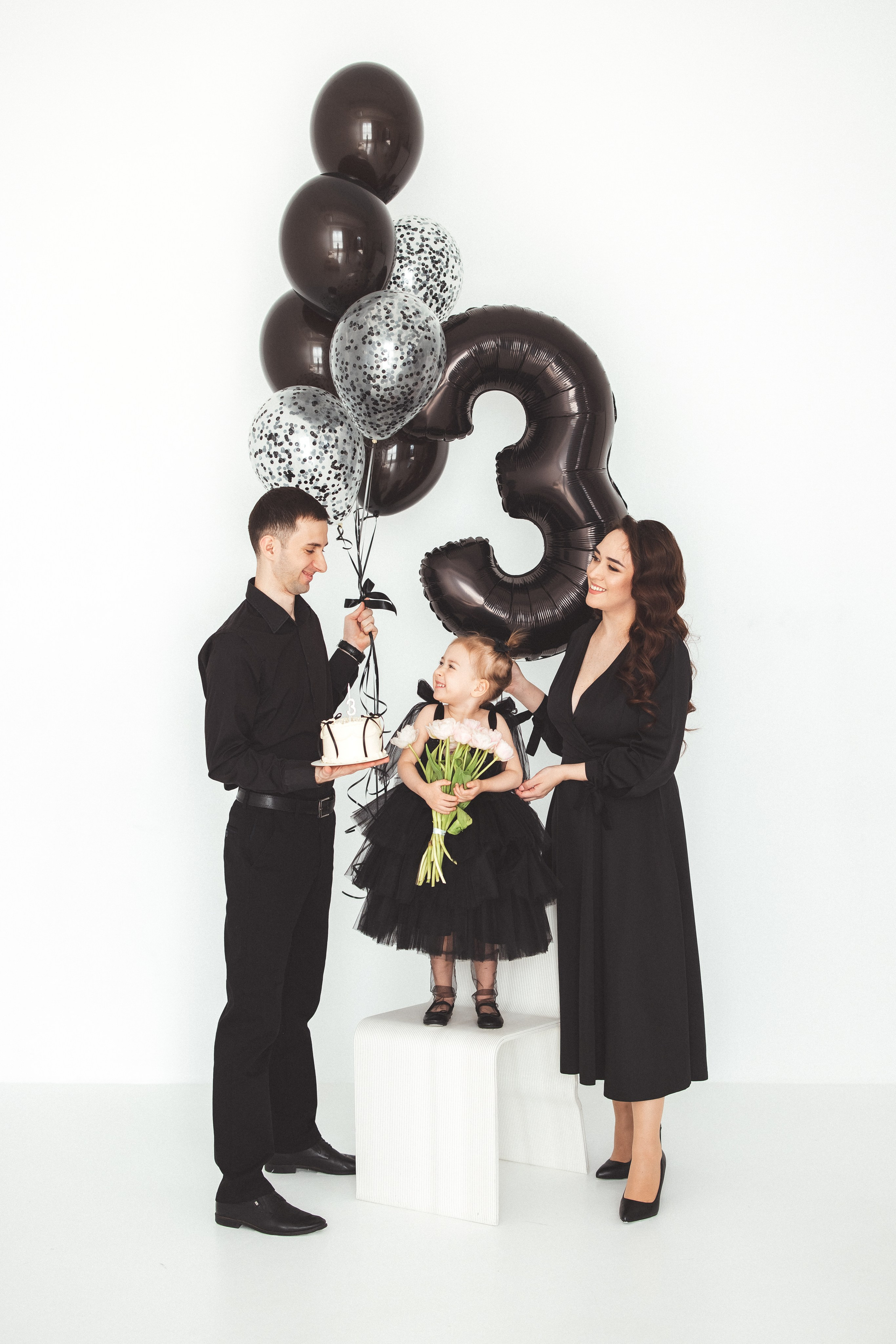 Фотосессия к Дню рождения, в фотостудии «Арка» г. Краснодар. Семейный и детский фотограф в Краснодаре Анна Трашкова