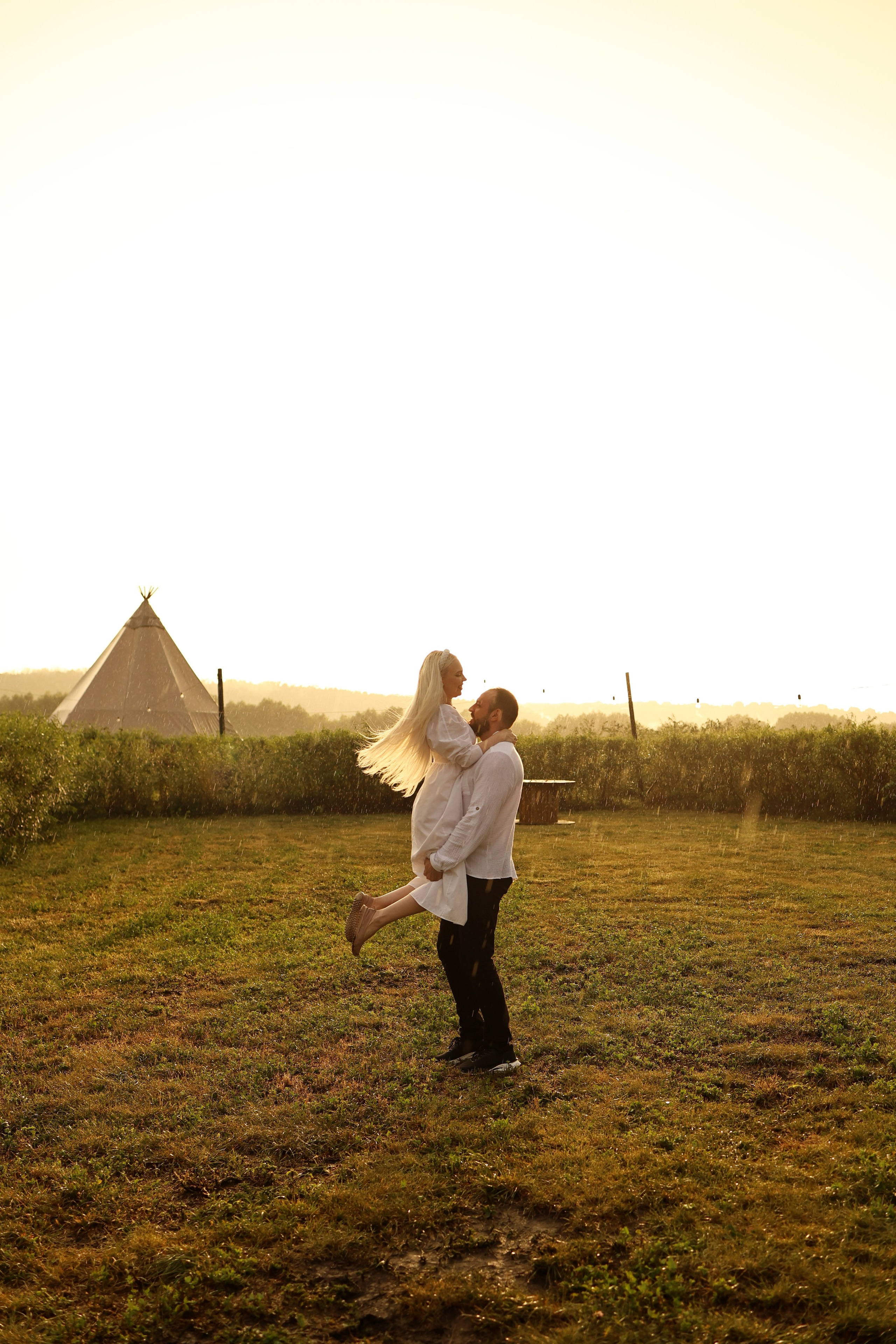 Лавстори в Сыч. Свадебный и семейный фотограф в Воронеже Ксения Воротникова
