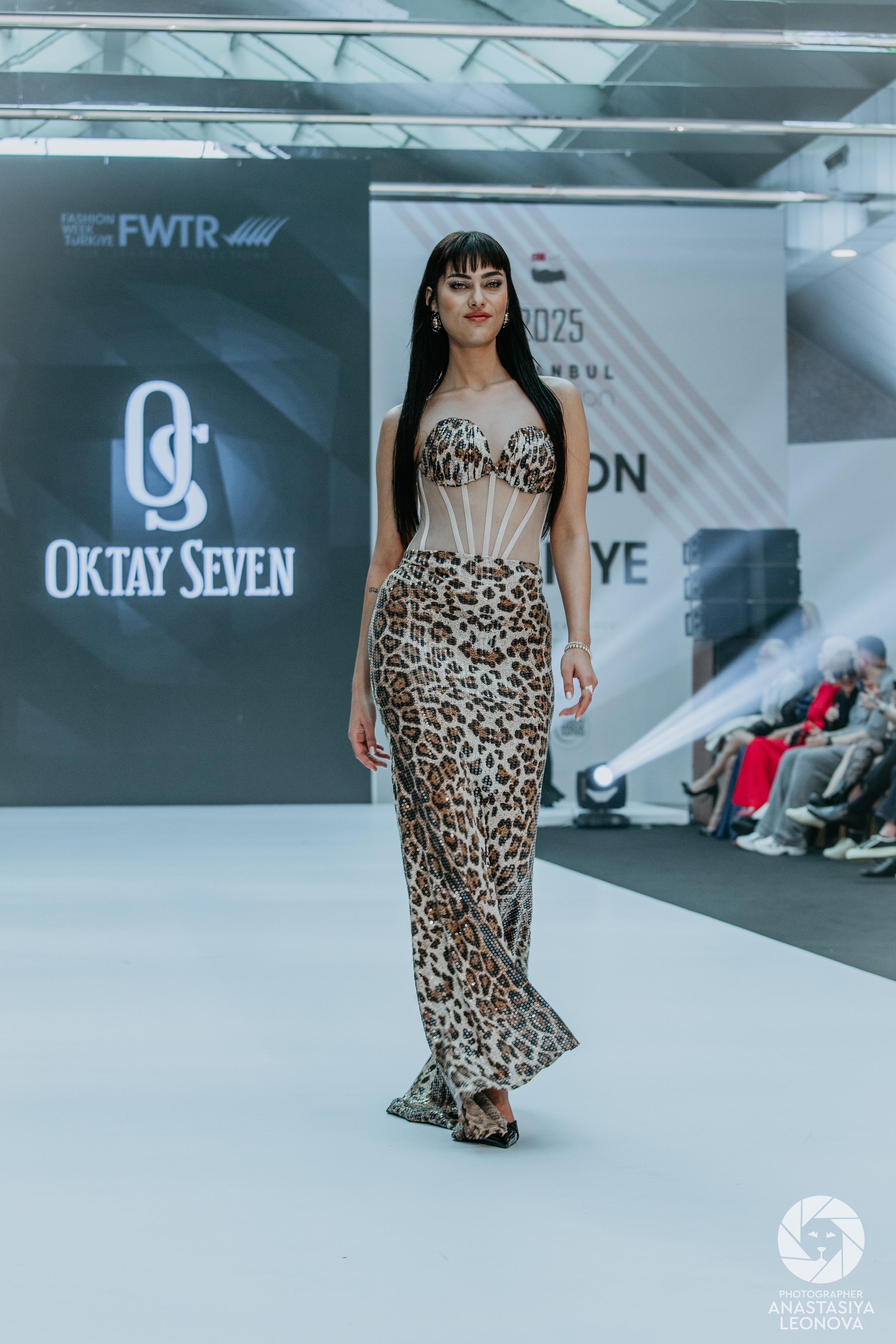 Fashion Week Türkiye [spring, 2025]. Anastasia Leonowa