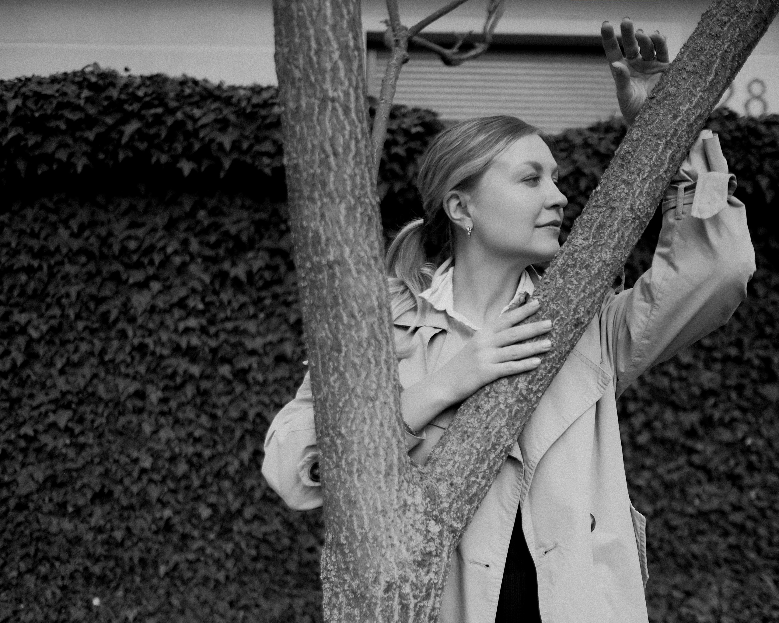 Elena. Blooming in Budapest. Portrait photographer Olga Prokopova based in Budapest