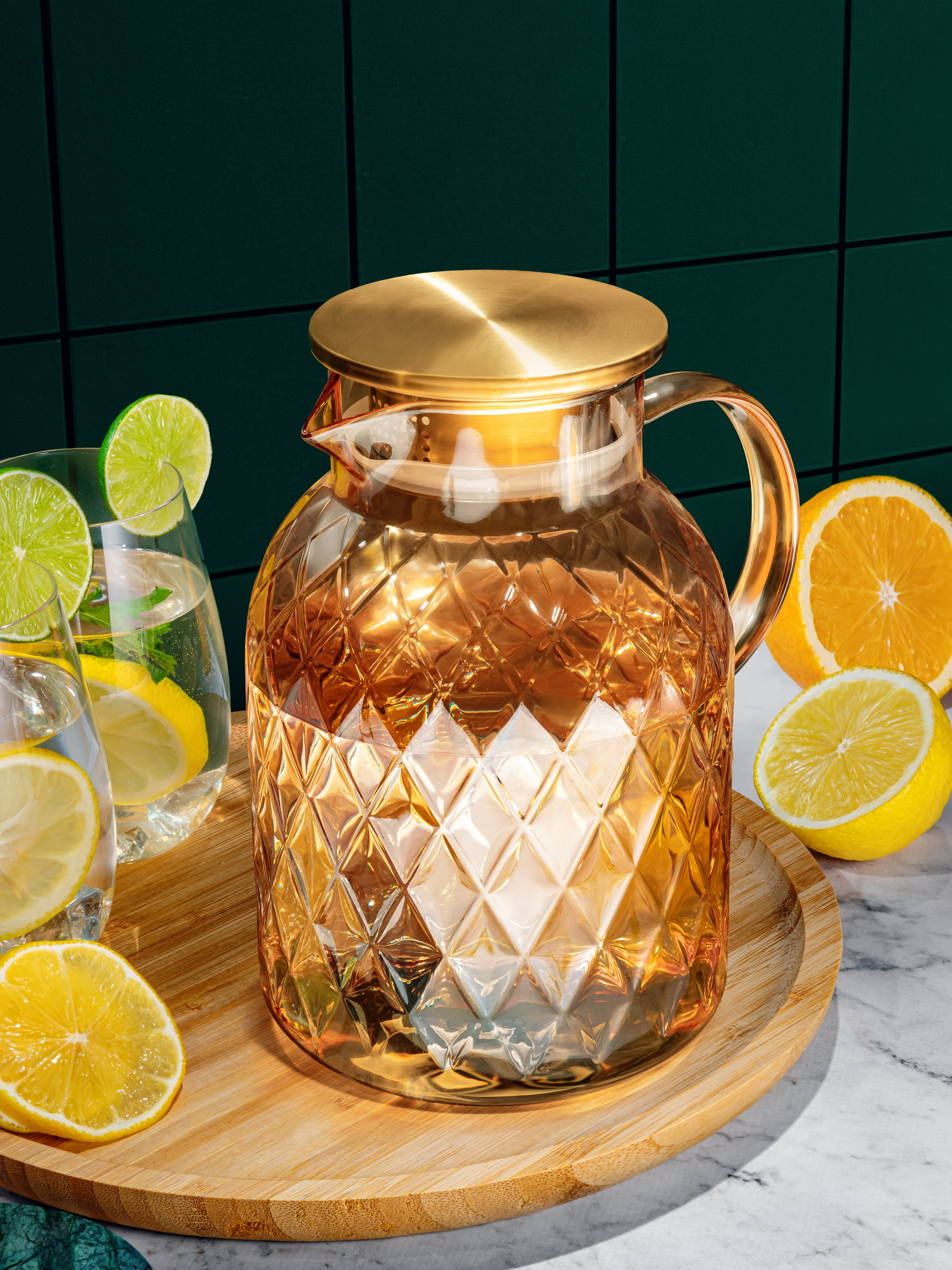 Elan Gallery Glass. Ретушёр. Портретная и предметная съёмка. Москва