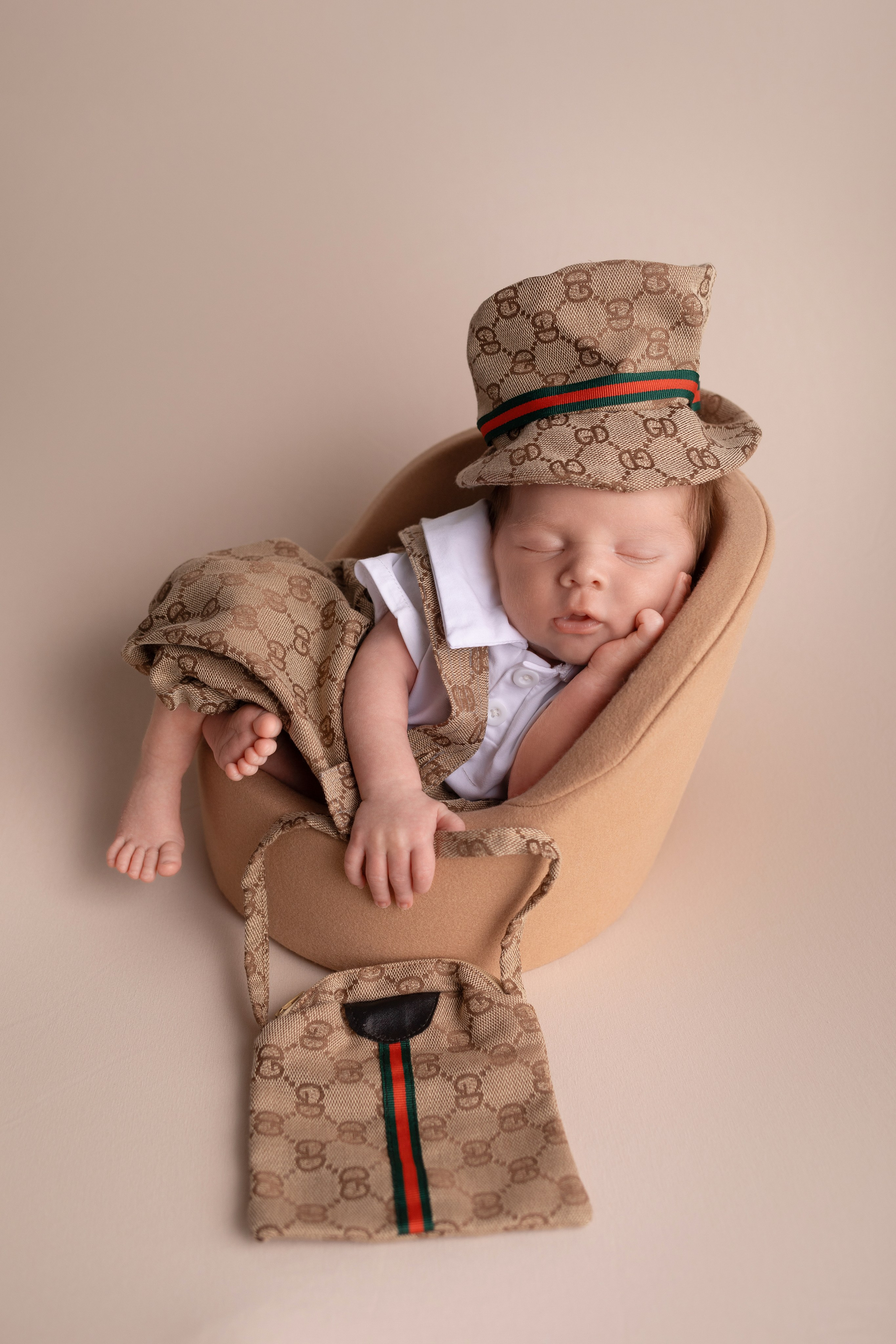 Newborn. Фотограф новорождённых в Самаре