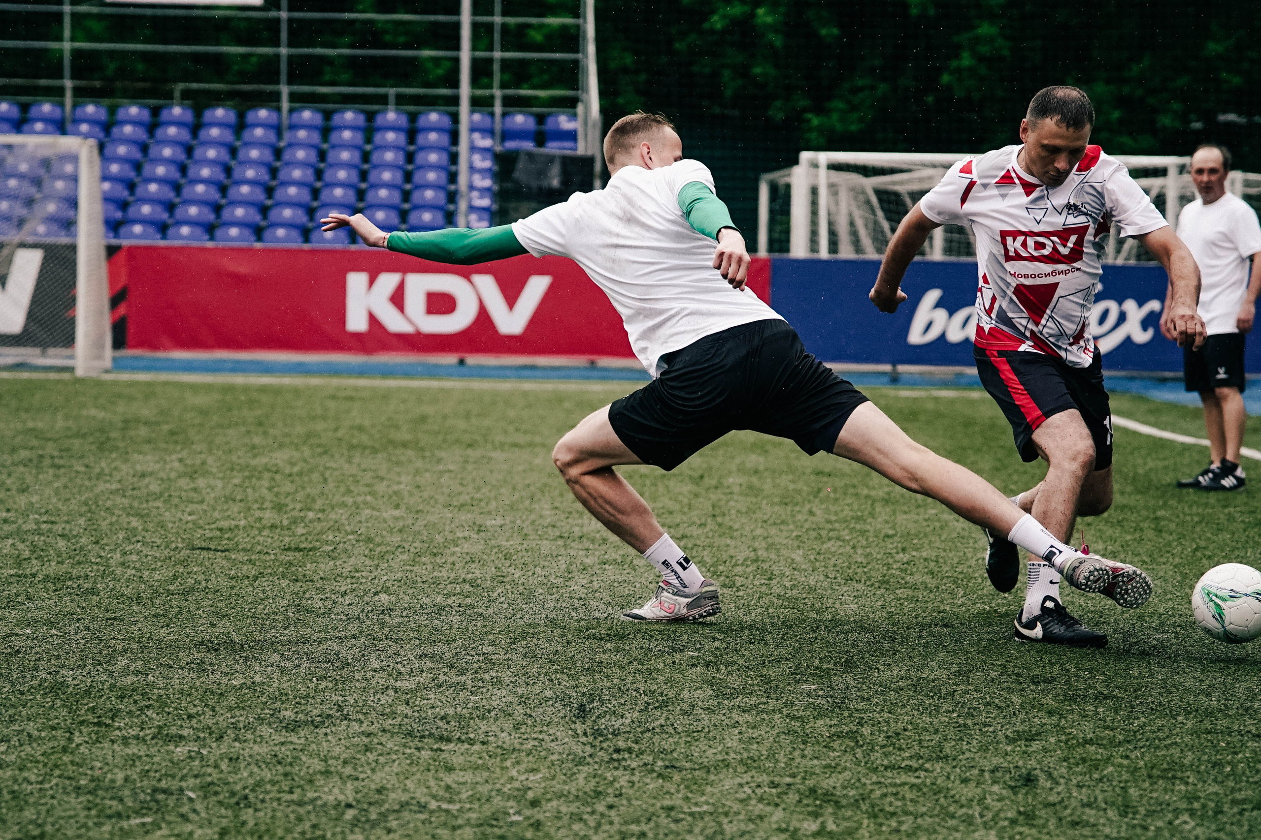 SPORT SHOOTS. Awes fram