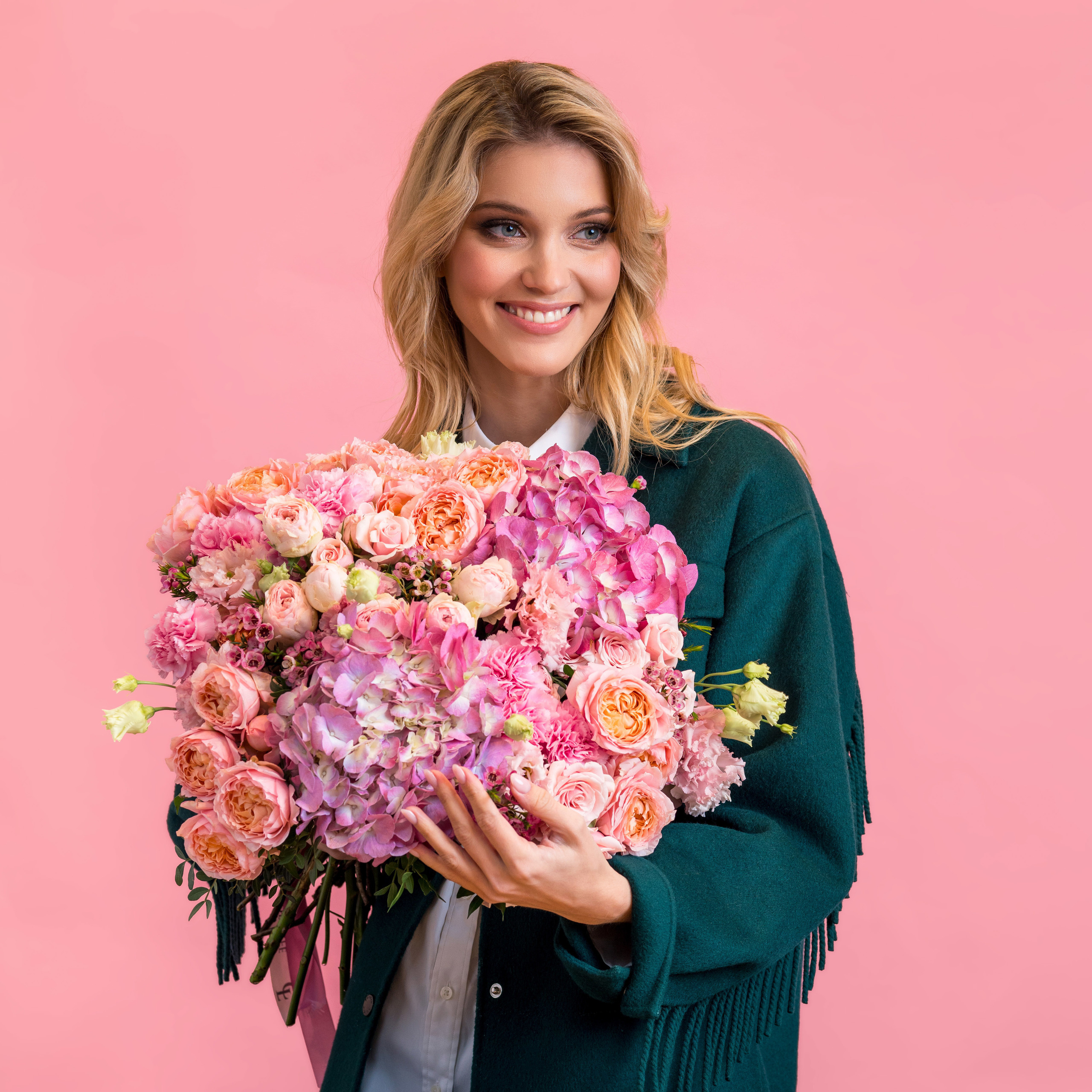 Fleur De Cafe. Advertising photographer in Dubai — Maxim Mitrofanov