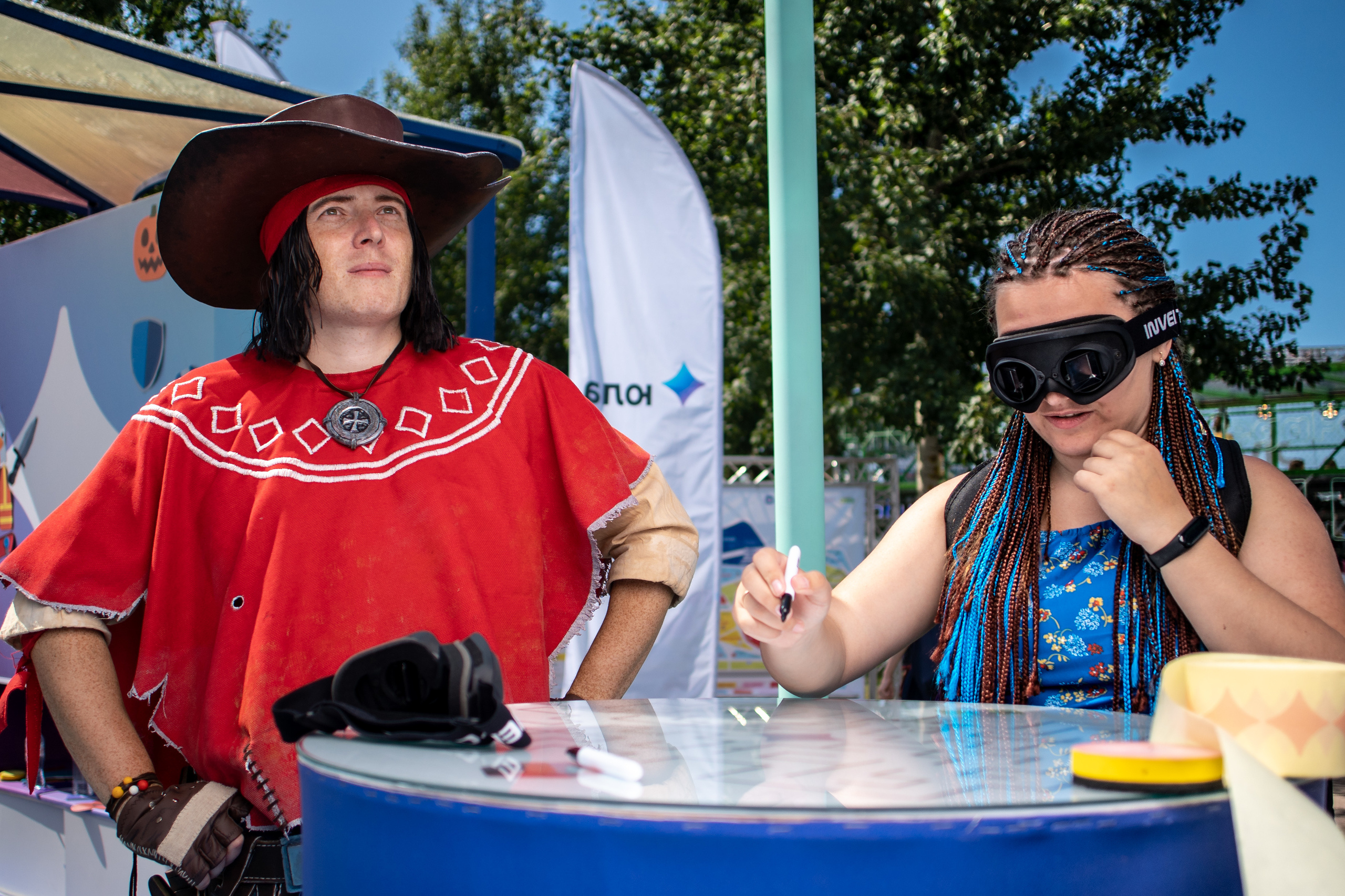 ЮЛА. Advertising photographer in Dubai — Maxim Mitrofanov