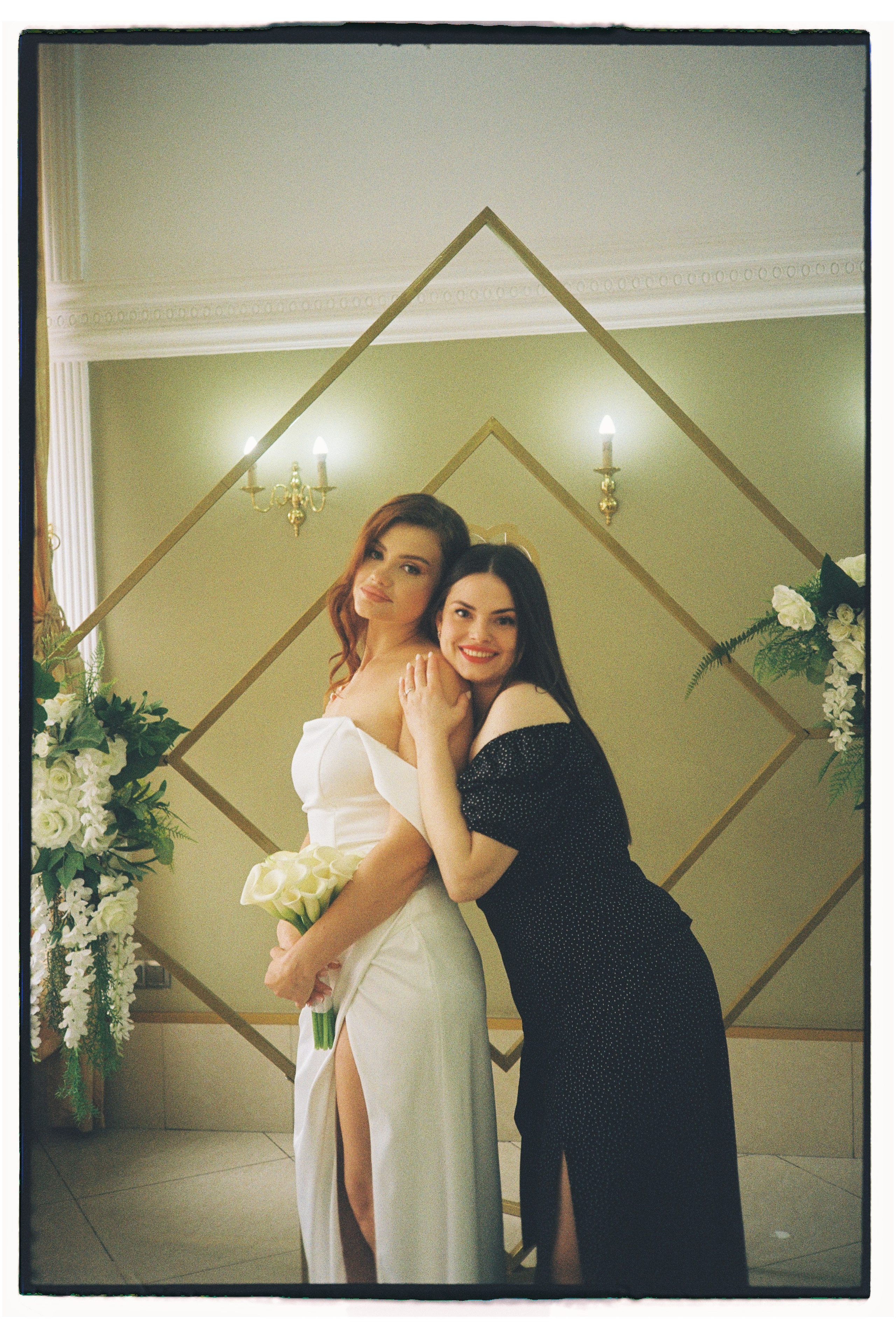 Егор & Нелля. Пленка. Сестры Карабаза. Фотографы и ретушеры в Москве и Санкт-Петербурге