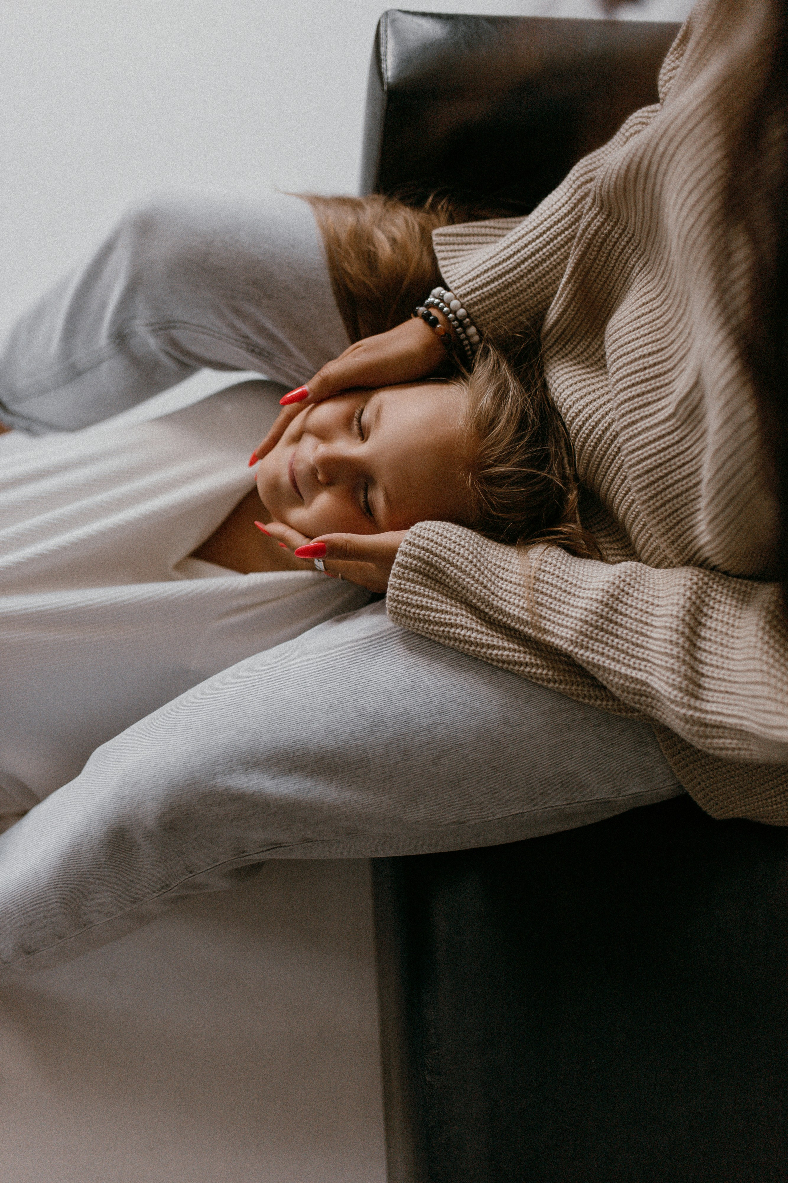 Есения и мама. Семейный фотограф Губкин/Старый Оскол