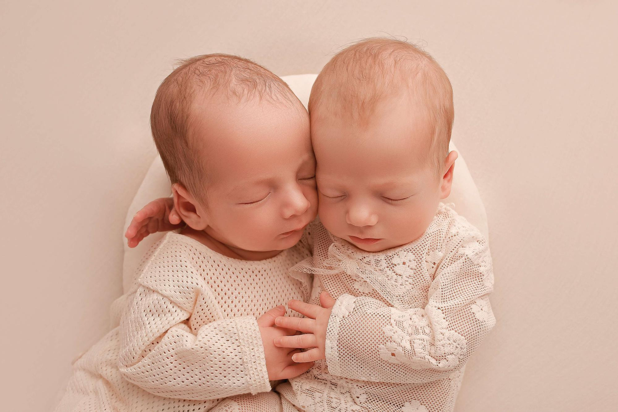 Фотограф новорождённых и малышей до года в Оренбурге Елена Кульниязова