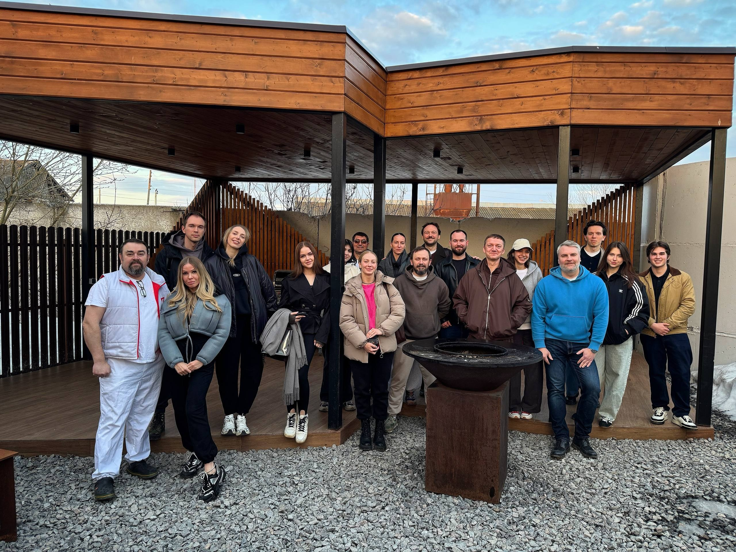 At the same cutting table with the Zhazhda team. The Other Pavel Potseluev — film photography and mastery of meat business