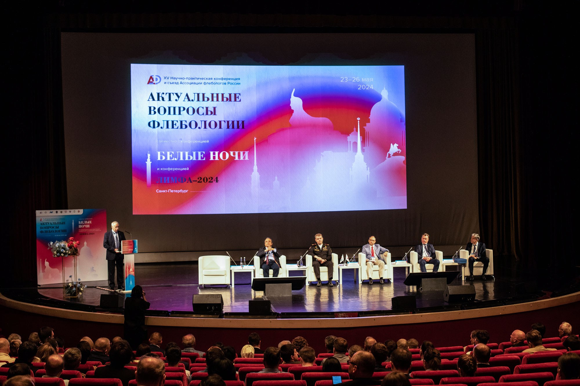 Фотограф на корпоратив СПб. Юлия Лисняк, контент-фотограф в Санкт-Петербурге