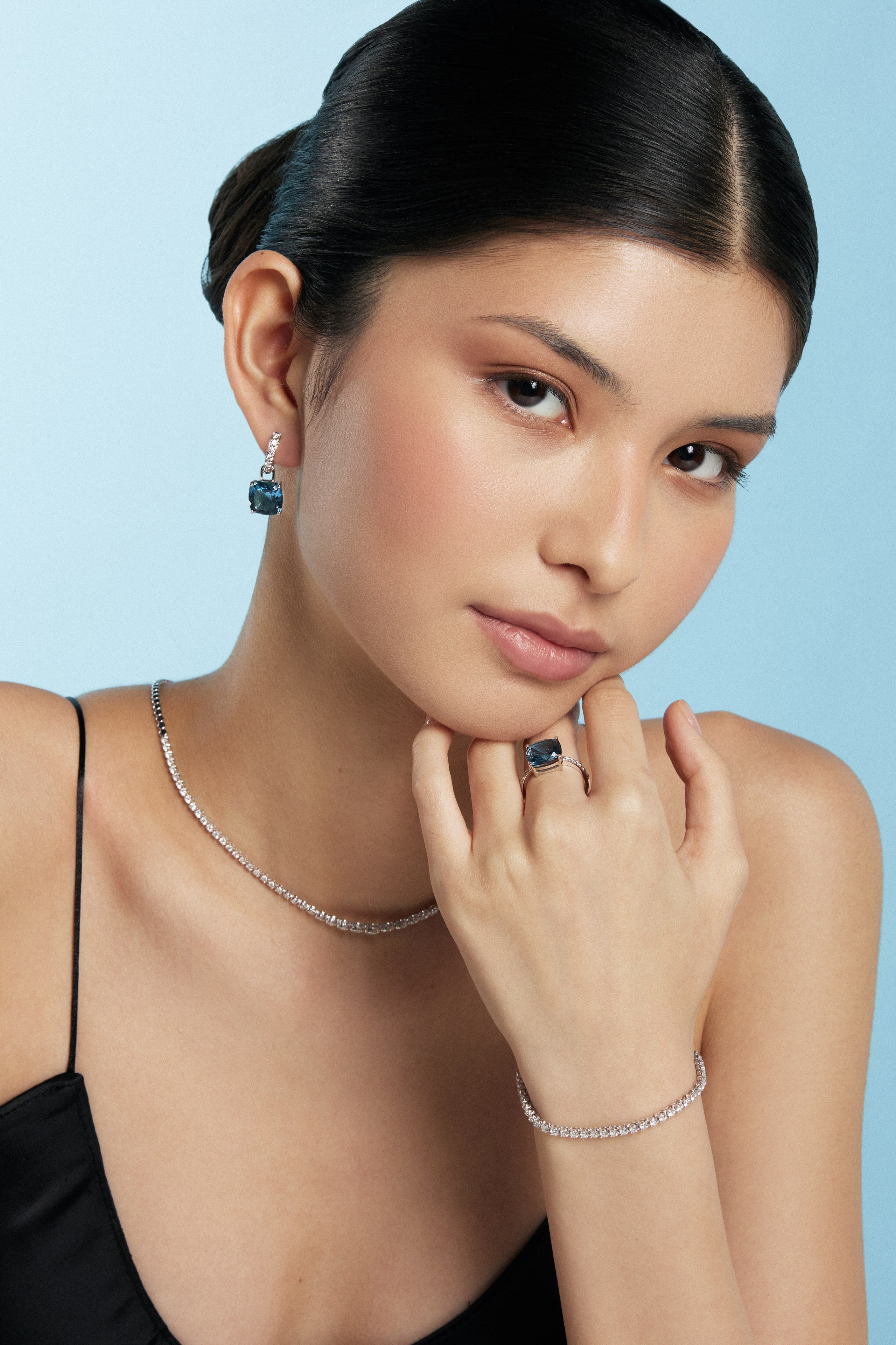 Kazakh Yuvelir. Fashion and advertising photographer