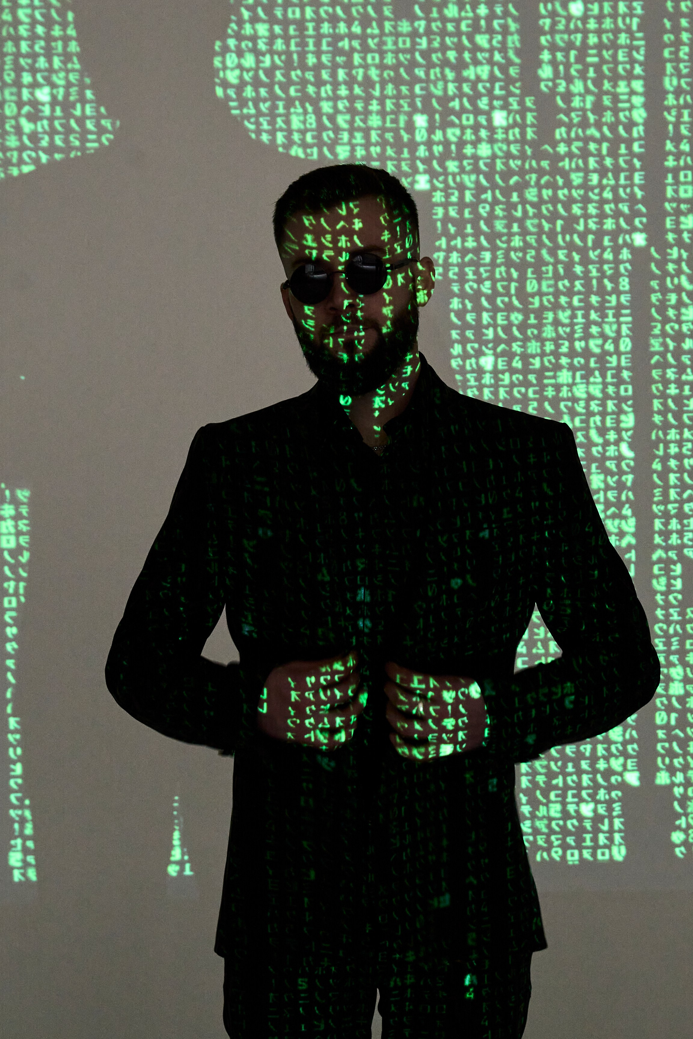 Саша. Главная