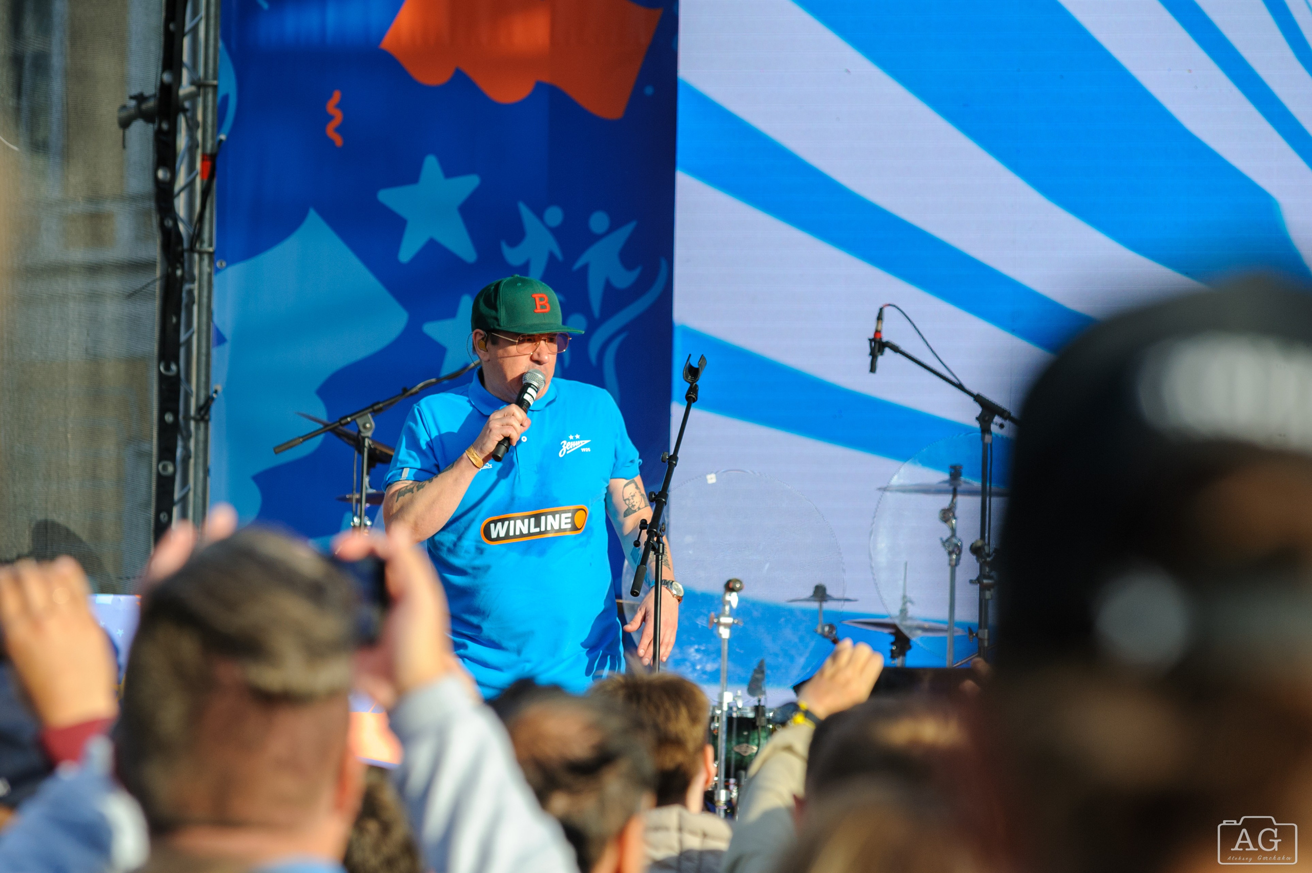 Группа «Кирпичи» на открытой тренировке ФК «Зенит». Алексей Горчаков. Фотограф на ваш праздник