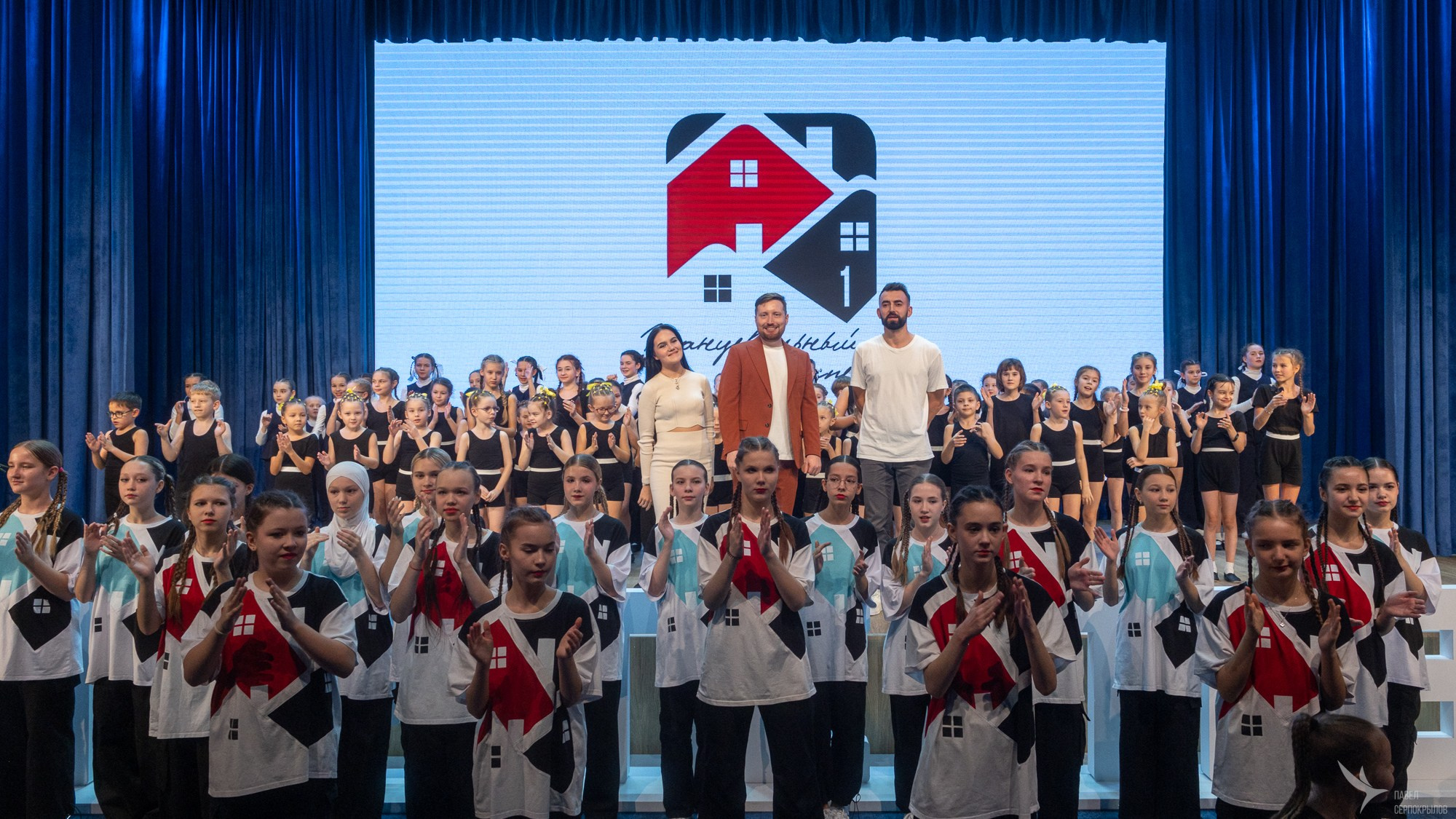 Танцевальный проспект. Репортажный фотограф в Казани Павел Серпокрылов