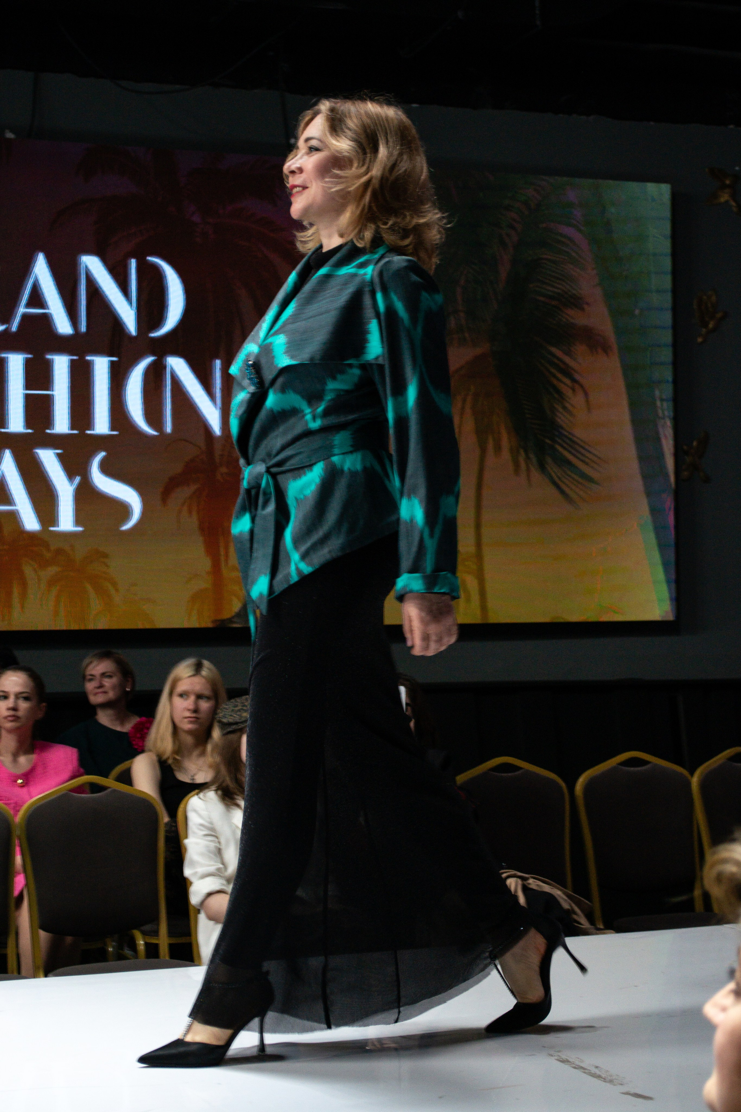 Grand Fashion Day Показ. Victoria Radjevna Репортажный Фотограф — Видеограф Москва • Санкт-Петербург