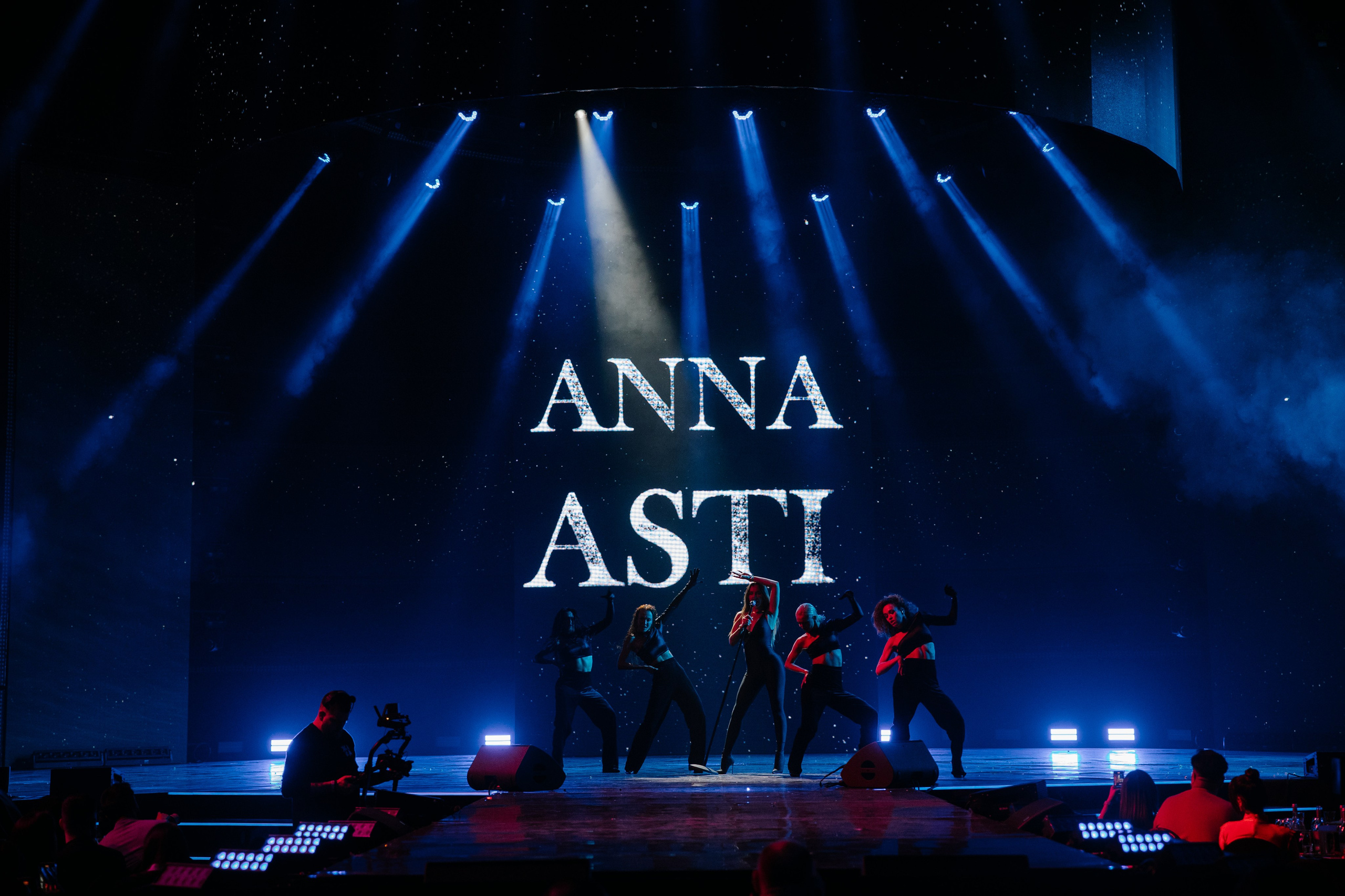 ЖАРА ТВ. Светский фотограф — Анисина Ирина