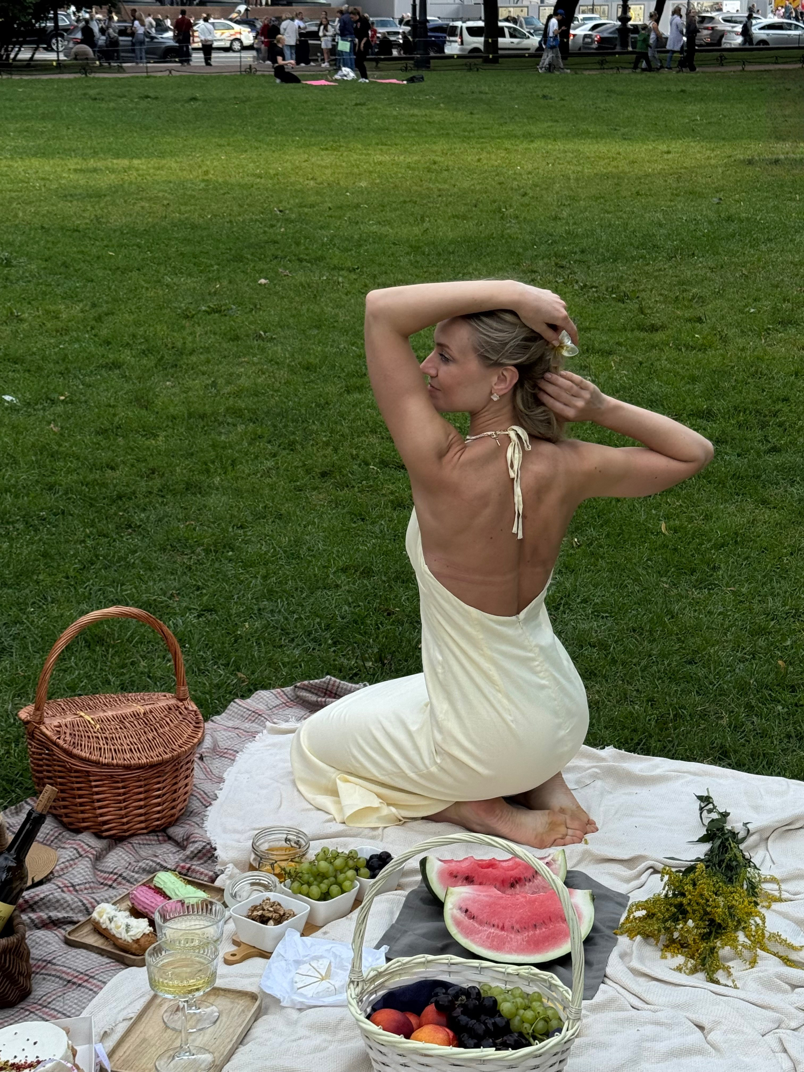 Пикник у Исаакиевского. Утонченный фотограф в Санкт-Петербурге Ксения Пелевина