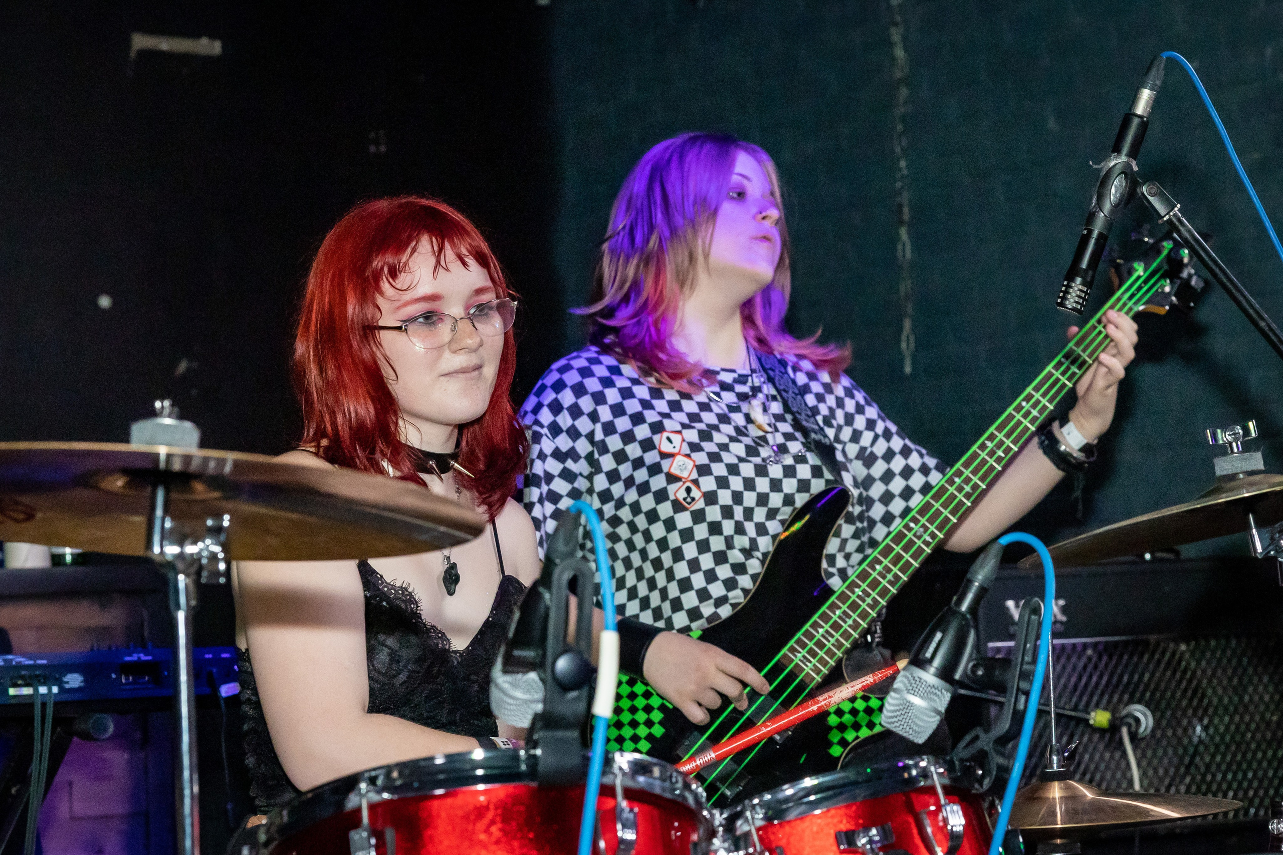 Концерт «Не Школа Барабанов» в Клубе «SOVA». Фотограф Владимир Охрименко