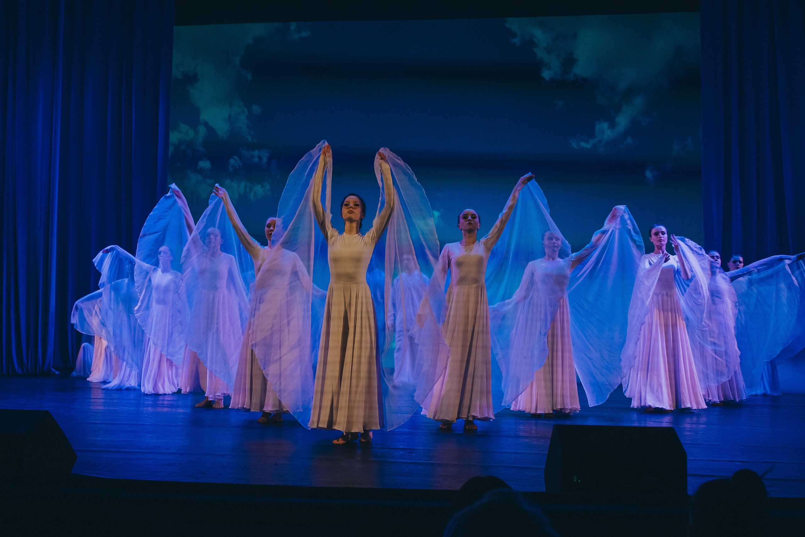 Танцевальный концерт. Фотограф в Иркутске Анна Мирошникова