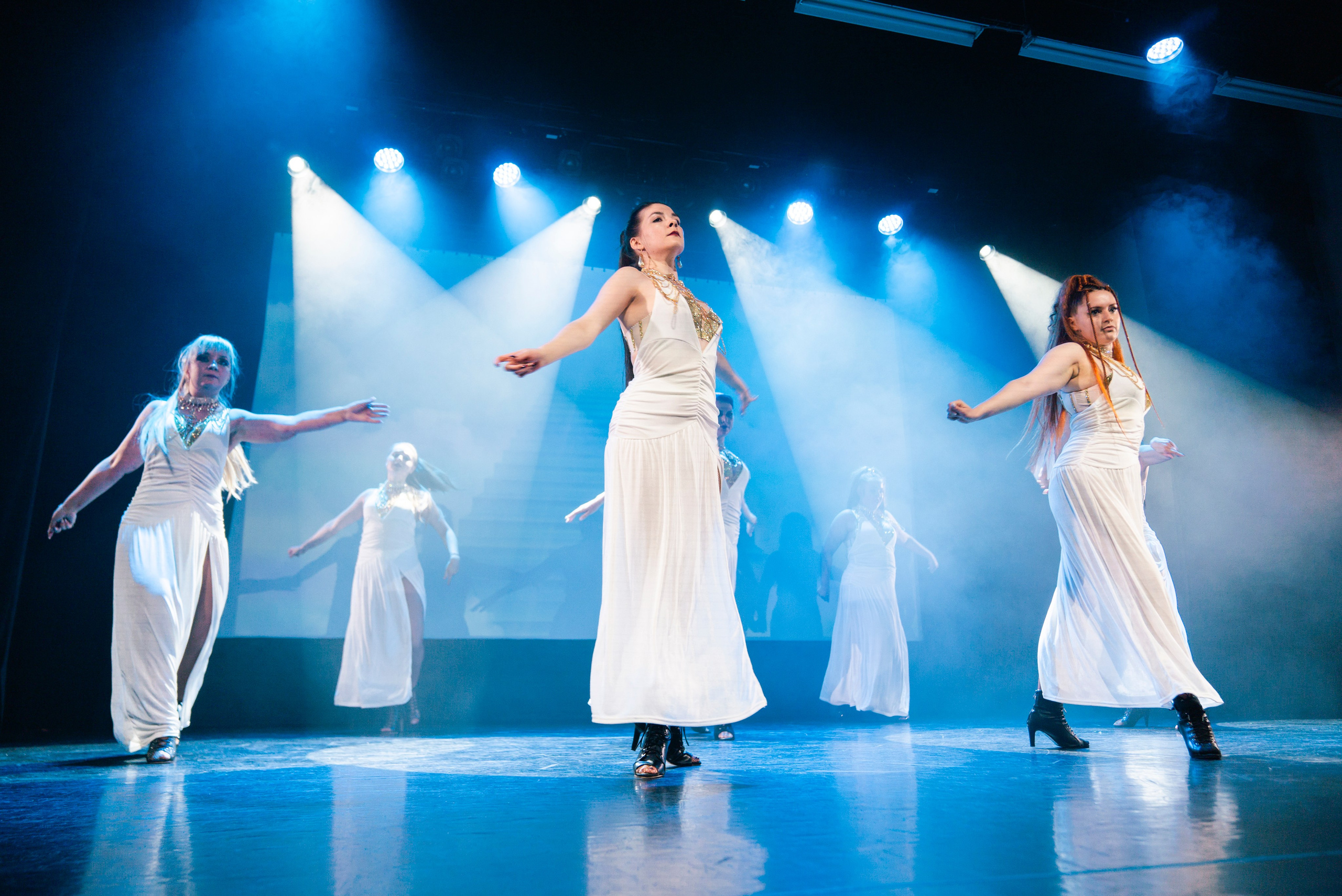 Танцевальное шоу. Свадебный фотограф в Москве Кристина Чехова