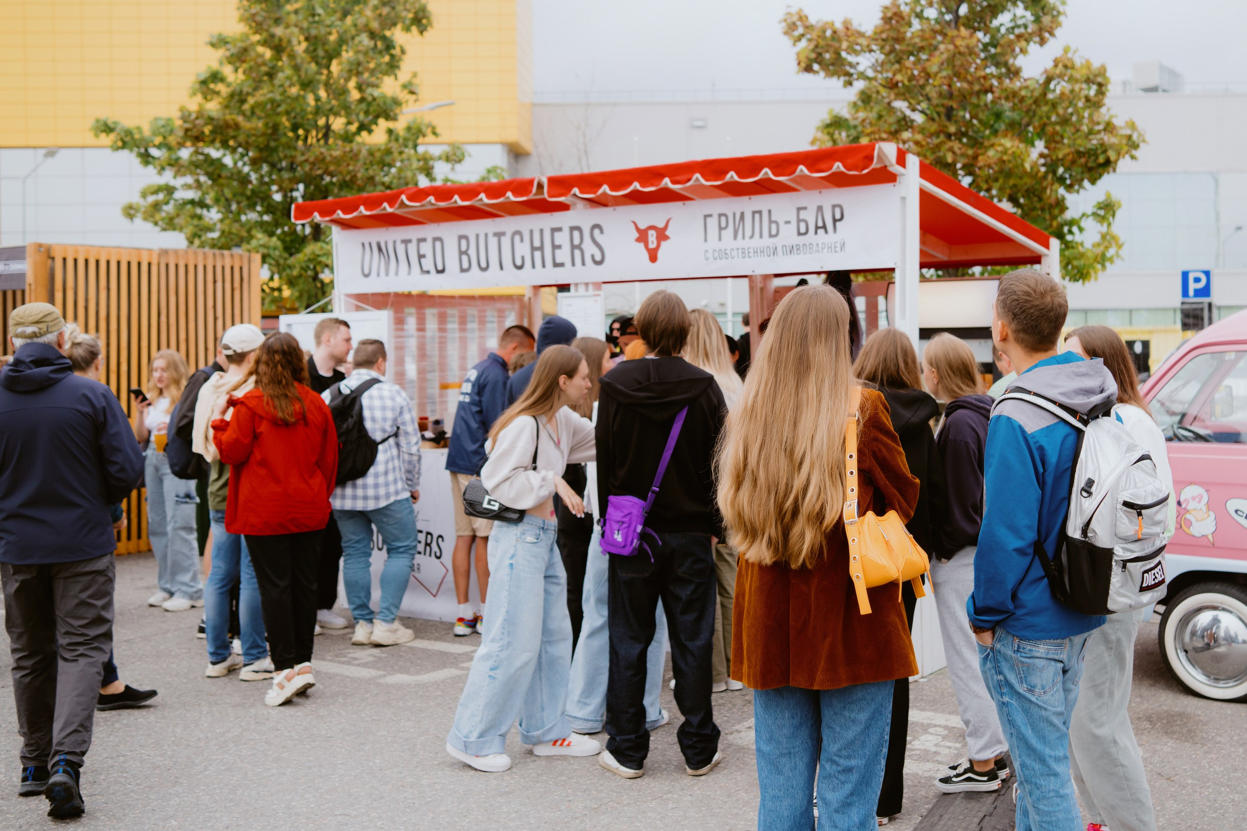 Dvor mega music festival. Photographer — ERASTOV