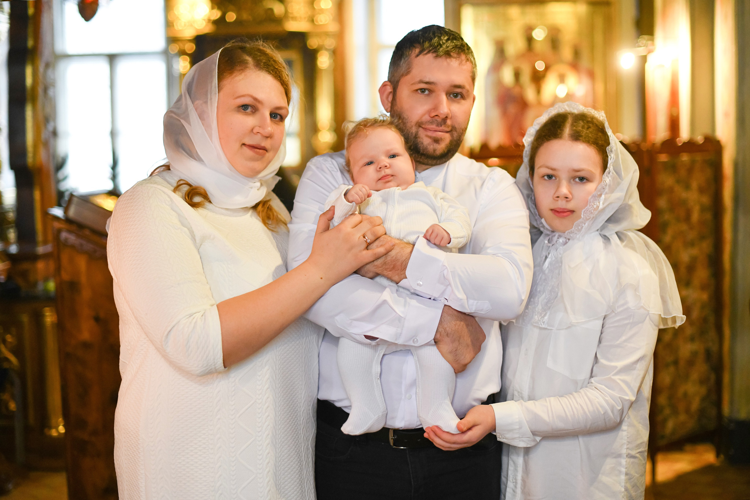 Крещение Анны. Храм Зосимы и Савватия. Гольяново. Свадебный и портретный фотограф в Москве Галина Борисова