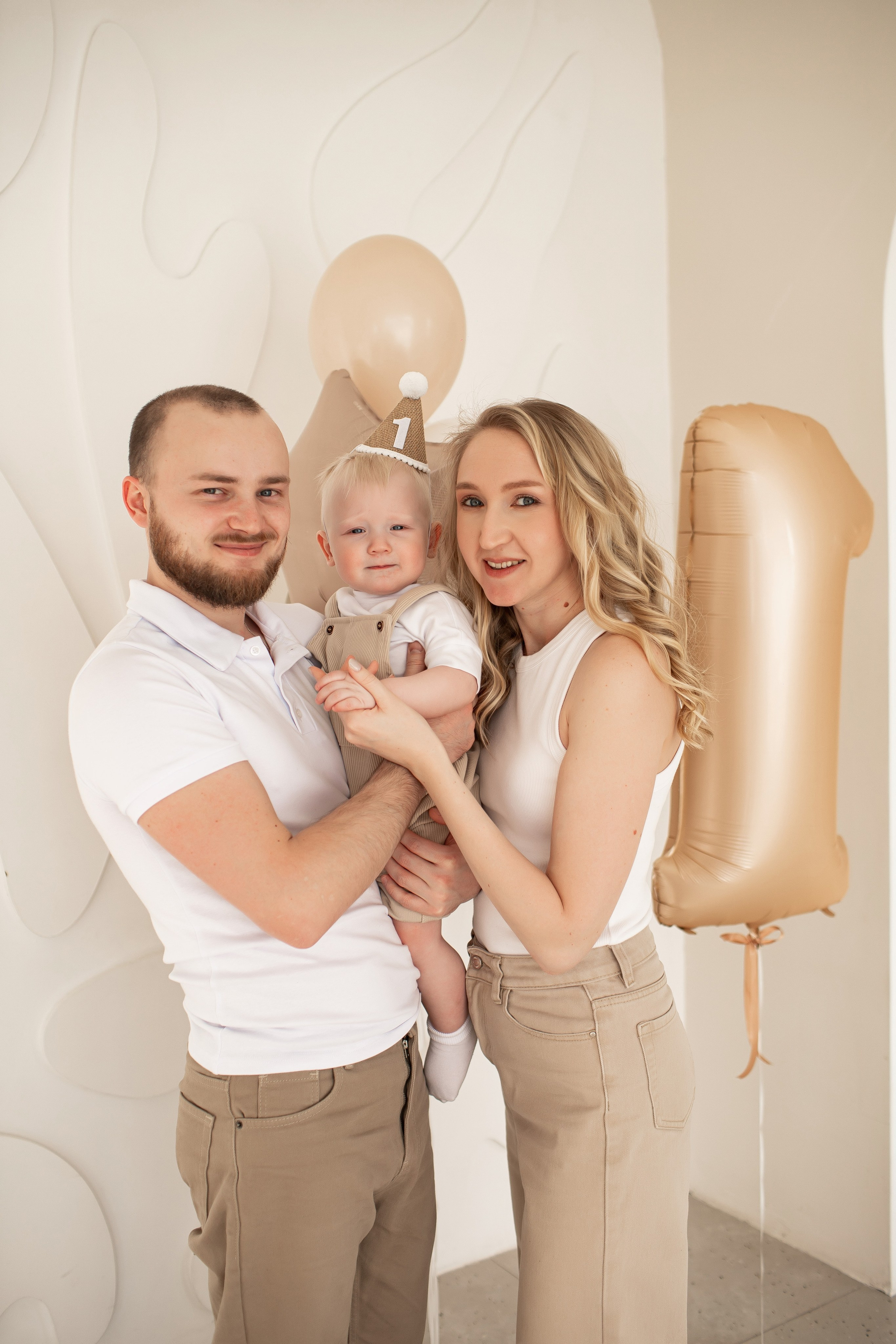 Ване 1. Семейная съемка — это красивый способ признаться своей семье в любви