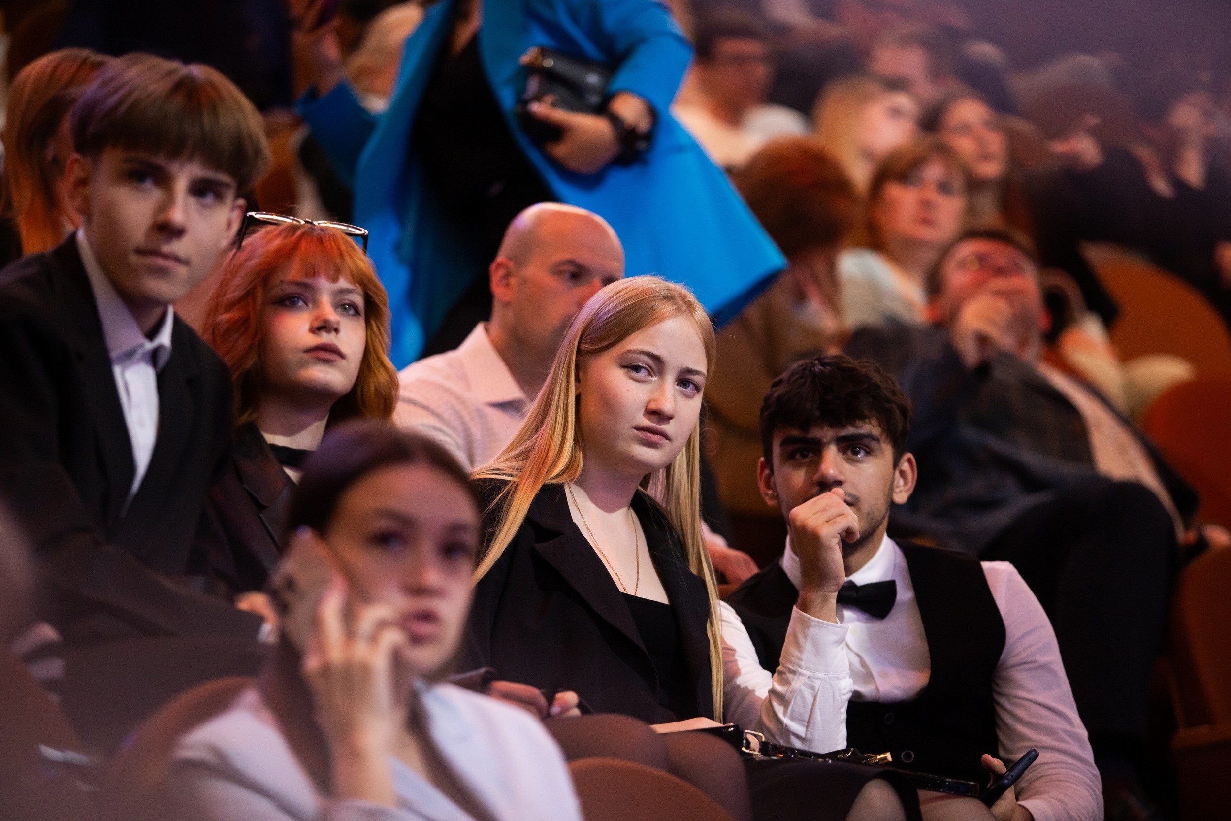 Городской бал выпускников (24 июня 2025). Репортажный фотограф Алексей Пирязев