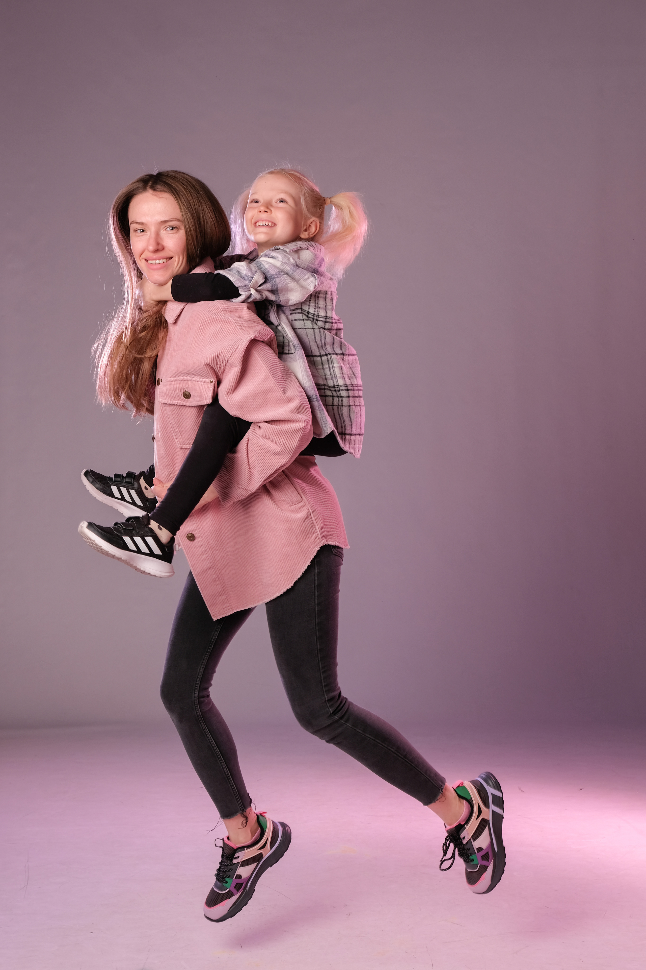 СЕМЕЙНОЕ. Семейный и свадебный фотограф в Армавире выпускные альбомы