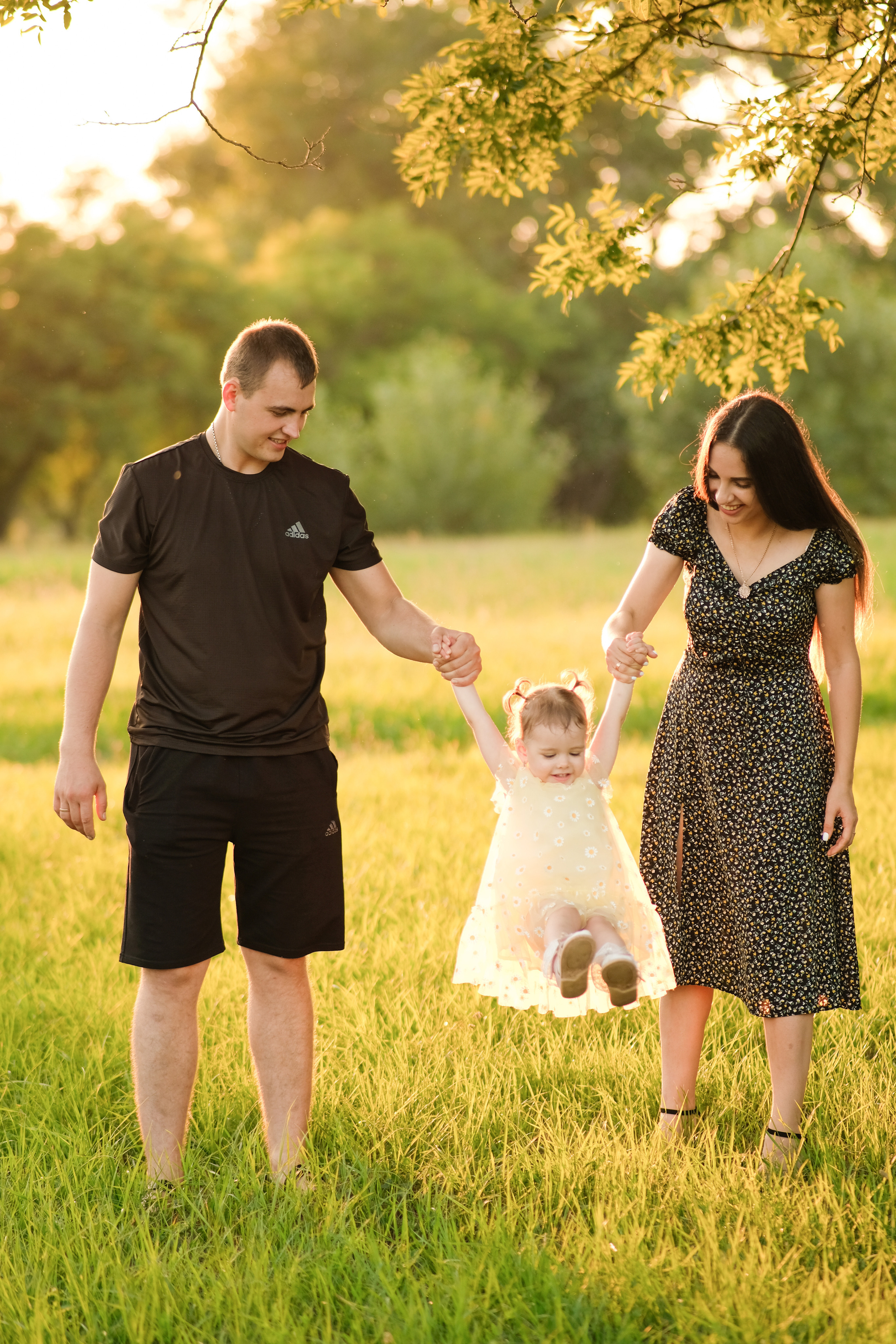 СЕМЕЙНОЕ. Семейный и свадебный фотограф в Армавире выпускные альбомы