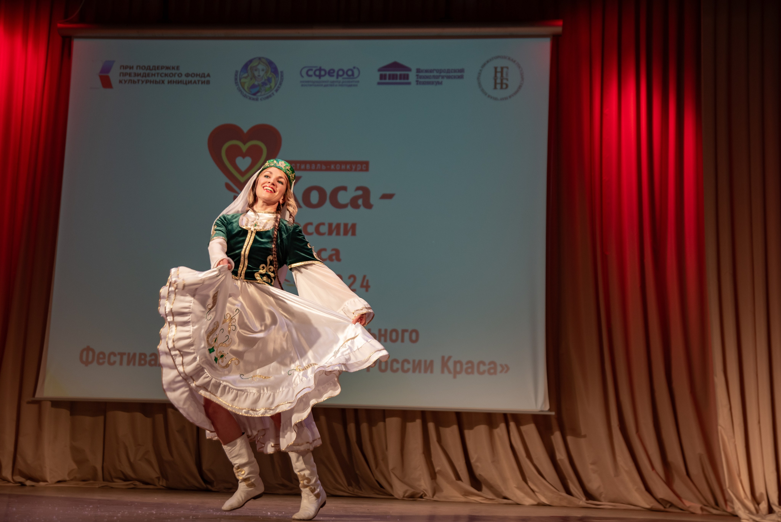 Репортажная съёмка концерта в Нижнем Новгороде. Фотограф Макс Огурцов в Нижнем Новгороде