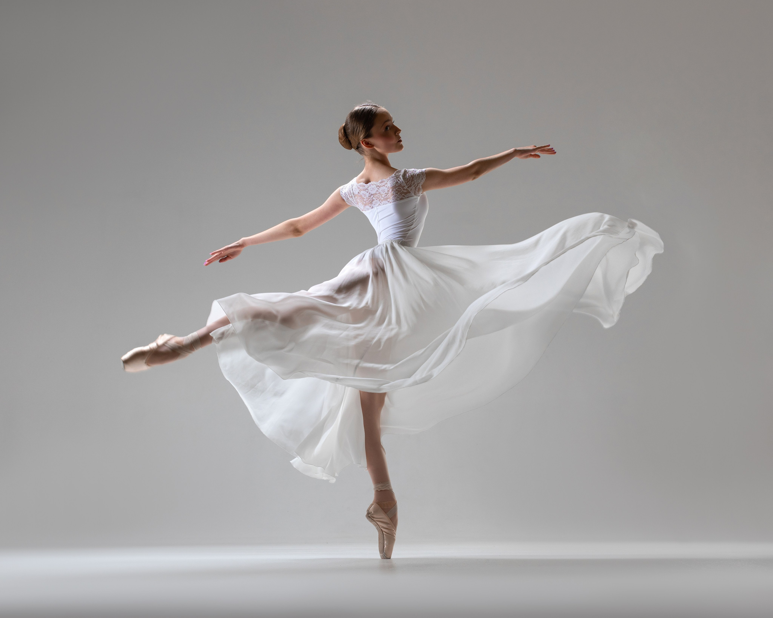 Балетная съёмка на белой циклораме и фонах. Балетный фотограф Алина Ханько — Душа Балета