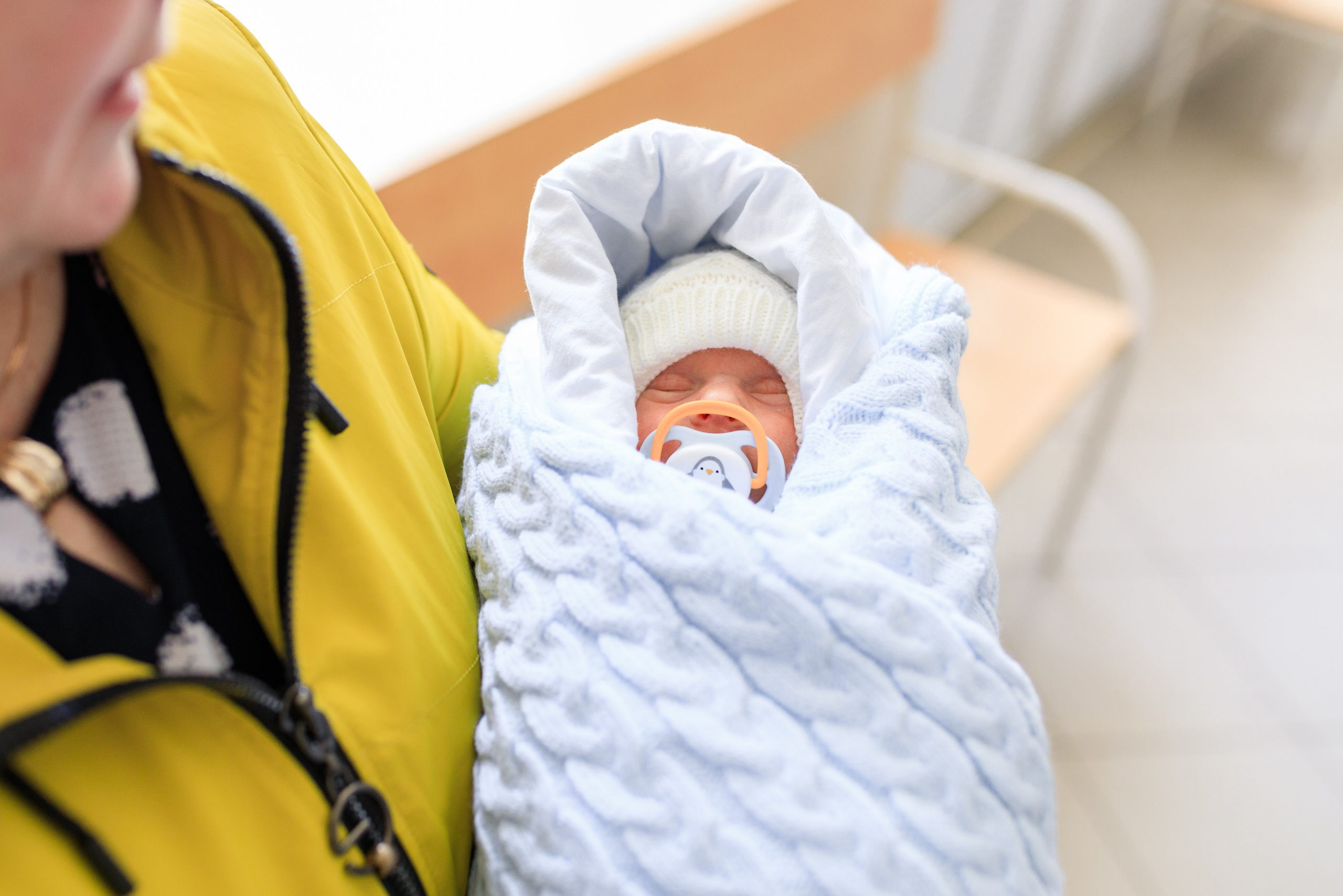 Съемка выписки из роддома. Фотограф в Уфе Ирина Идрисова