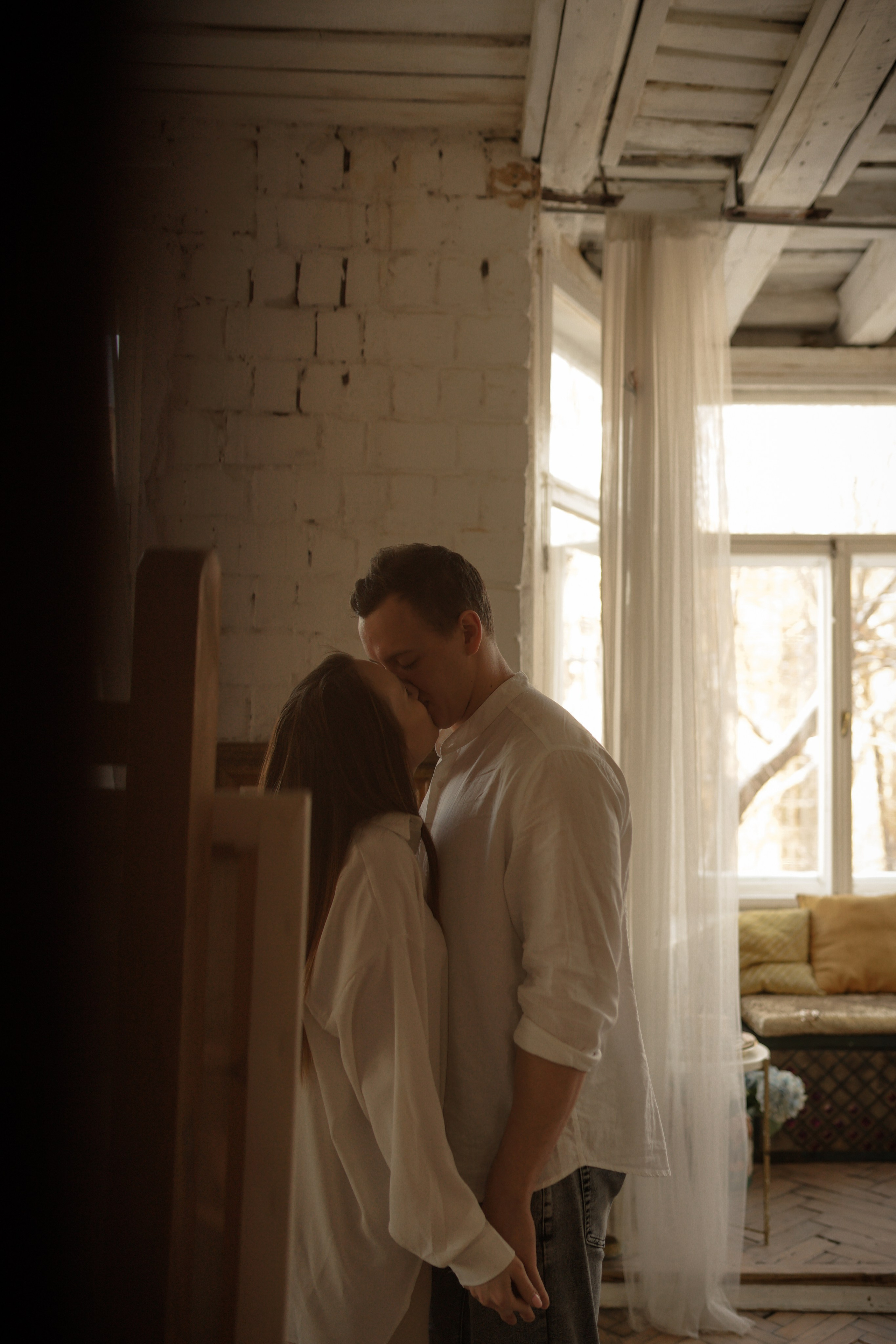 Черное-белое