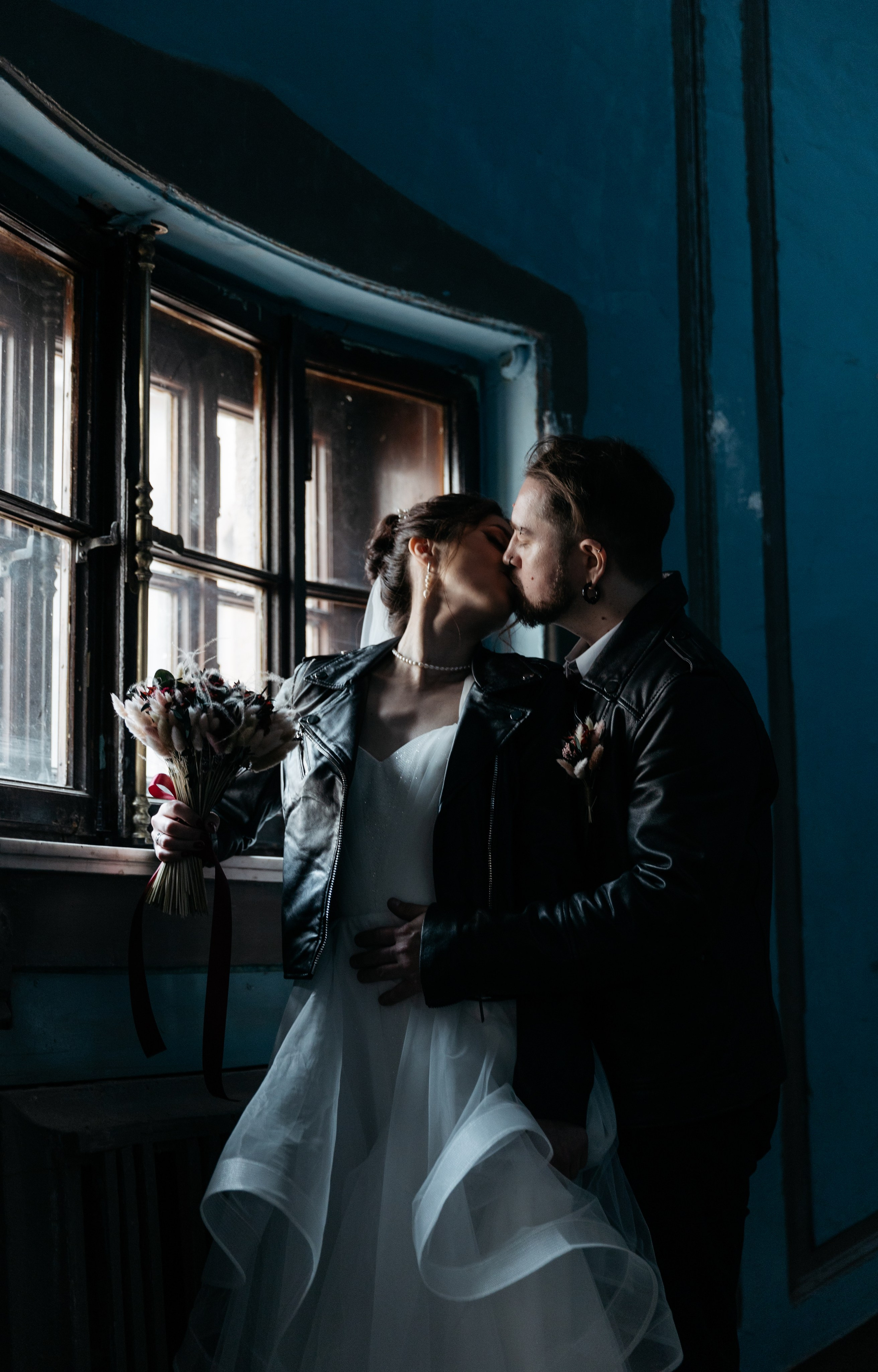 Ты молчишь, а я улыбаюсь, Мария. Свадебный и репортажный фотограф в Санкт-Петербурге