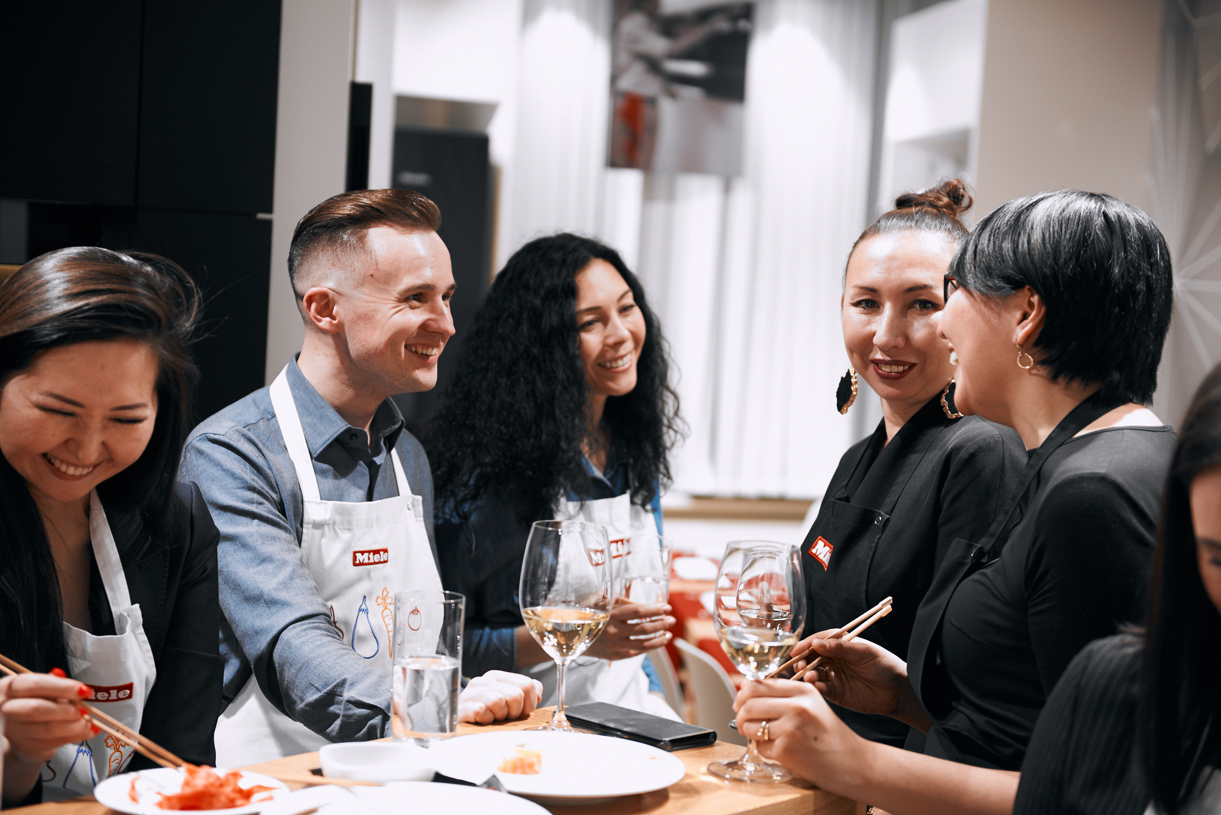 Фотосъёмка в магазине. Артём Савиных — профессиональный фотограф в Москве | Репортажи, свадьбы, портреты