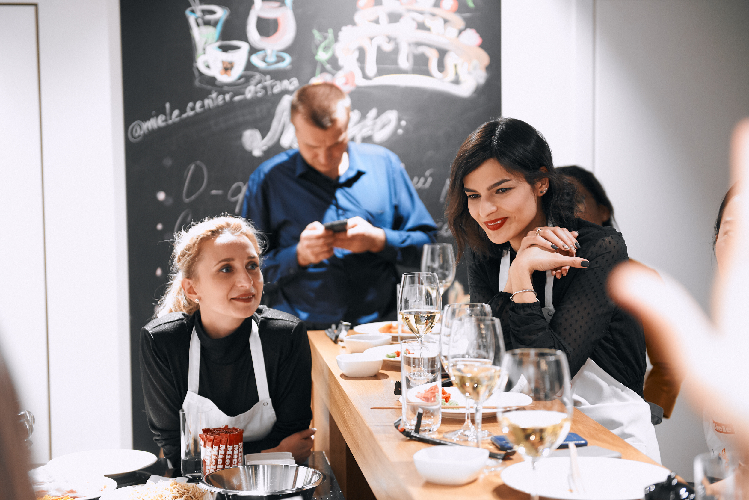 Фотосъёмка в магазине. Артём Савиных — профессиональный фотограф в Москве | Репортажи, свадьбы, портреты