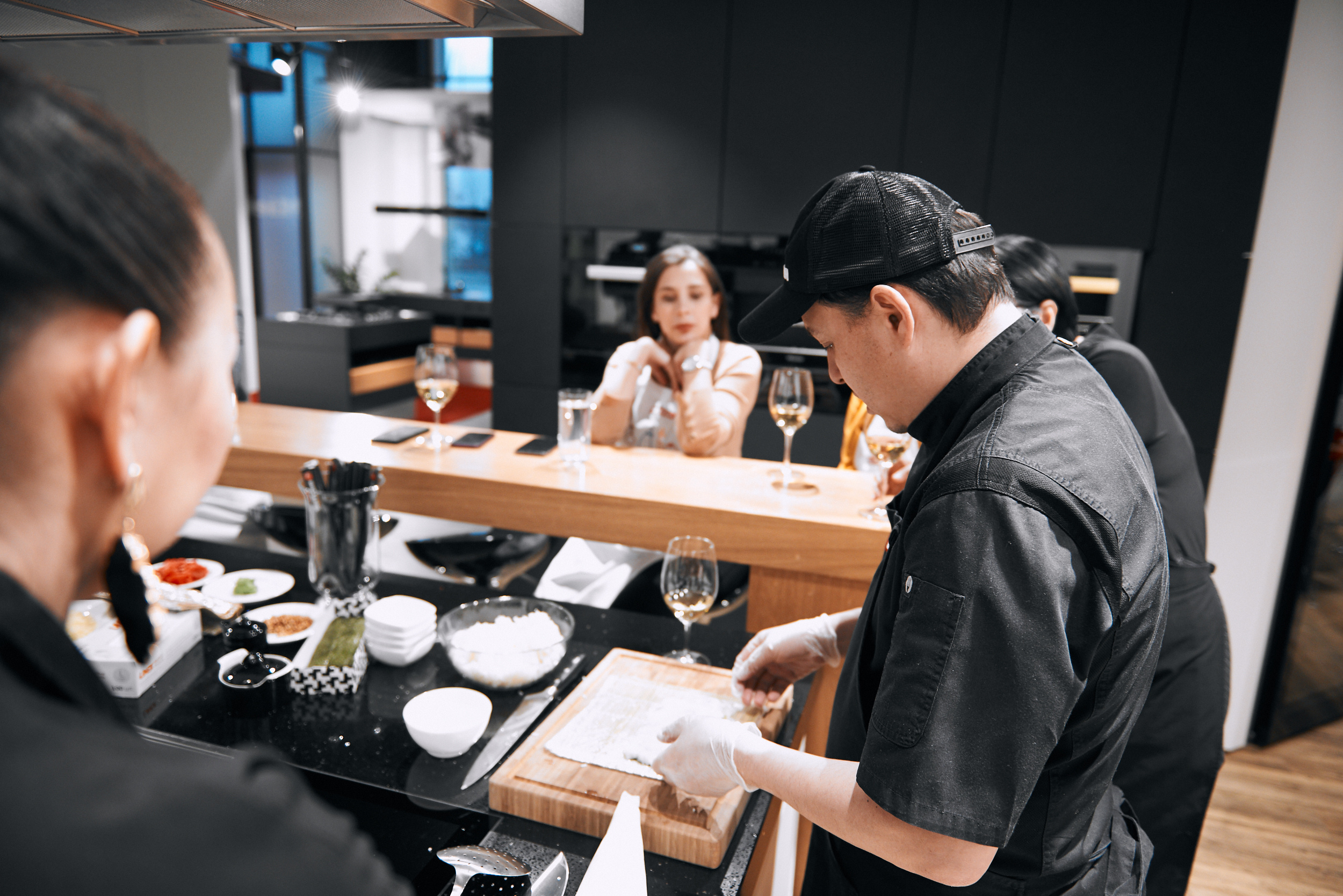 Фотосъёмка в магазине. Артём Савиных — профессиональный фотограф в Москве | Репортажи, свадьбы, портреты