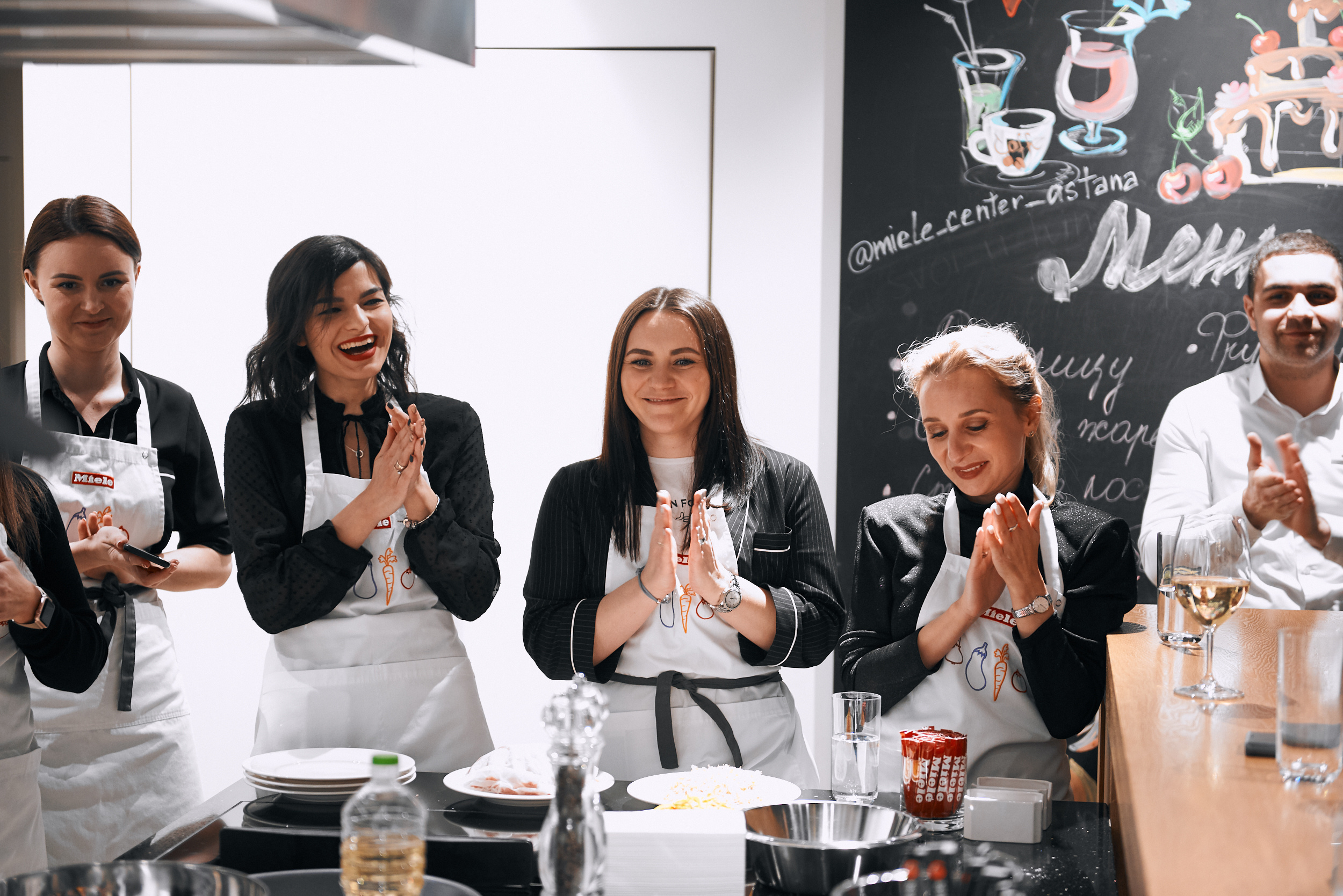 Фотосъёмка в магазине. Артём Савиных — профессиональный фотограф в Москве | Репортажи, свадьбы, портреты