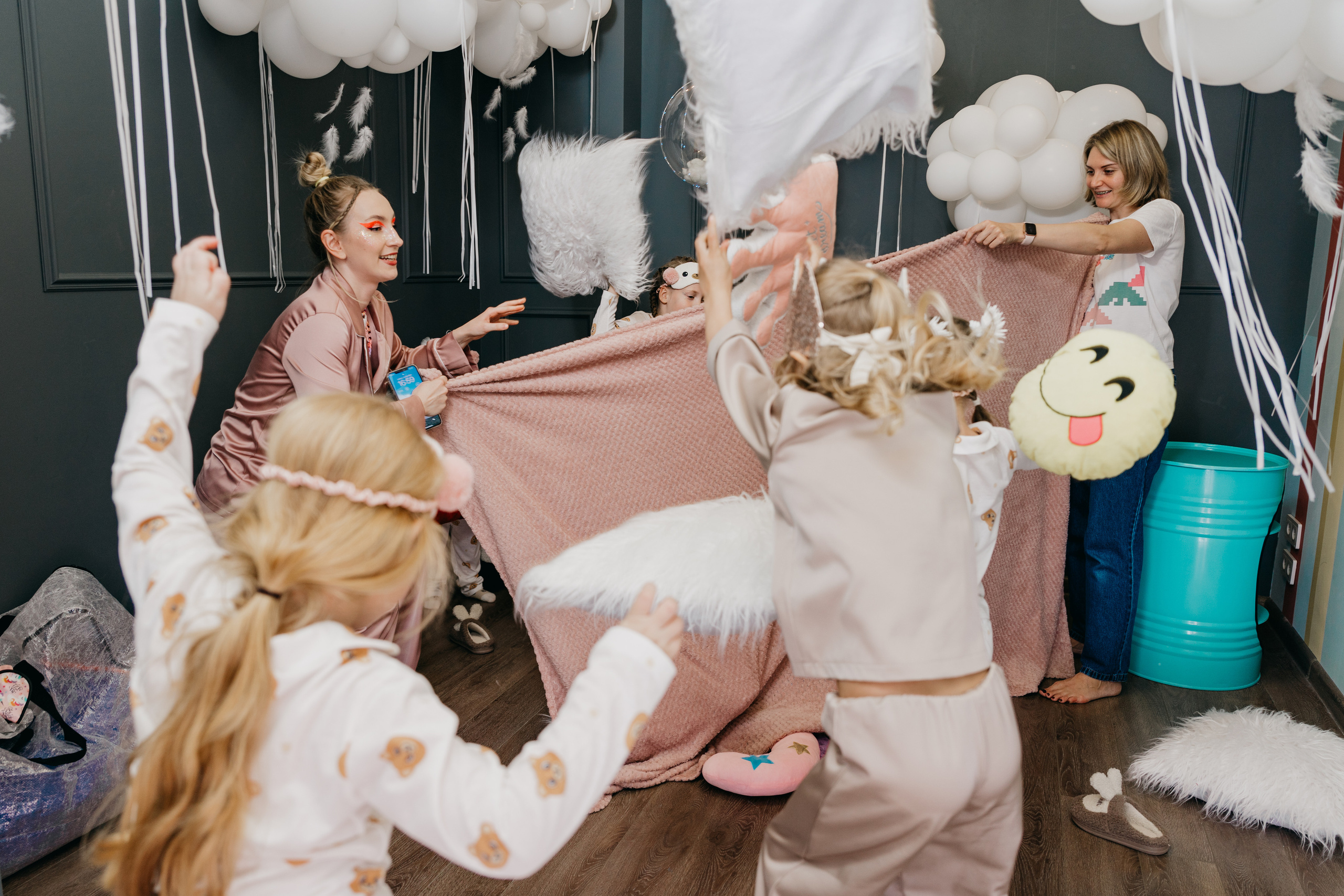 Пижамная вечеринка, Веронике 6 лет. Фотограф Никита Комаров