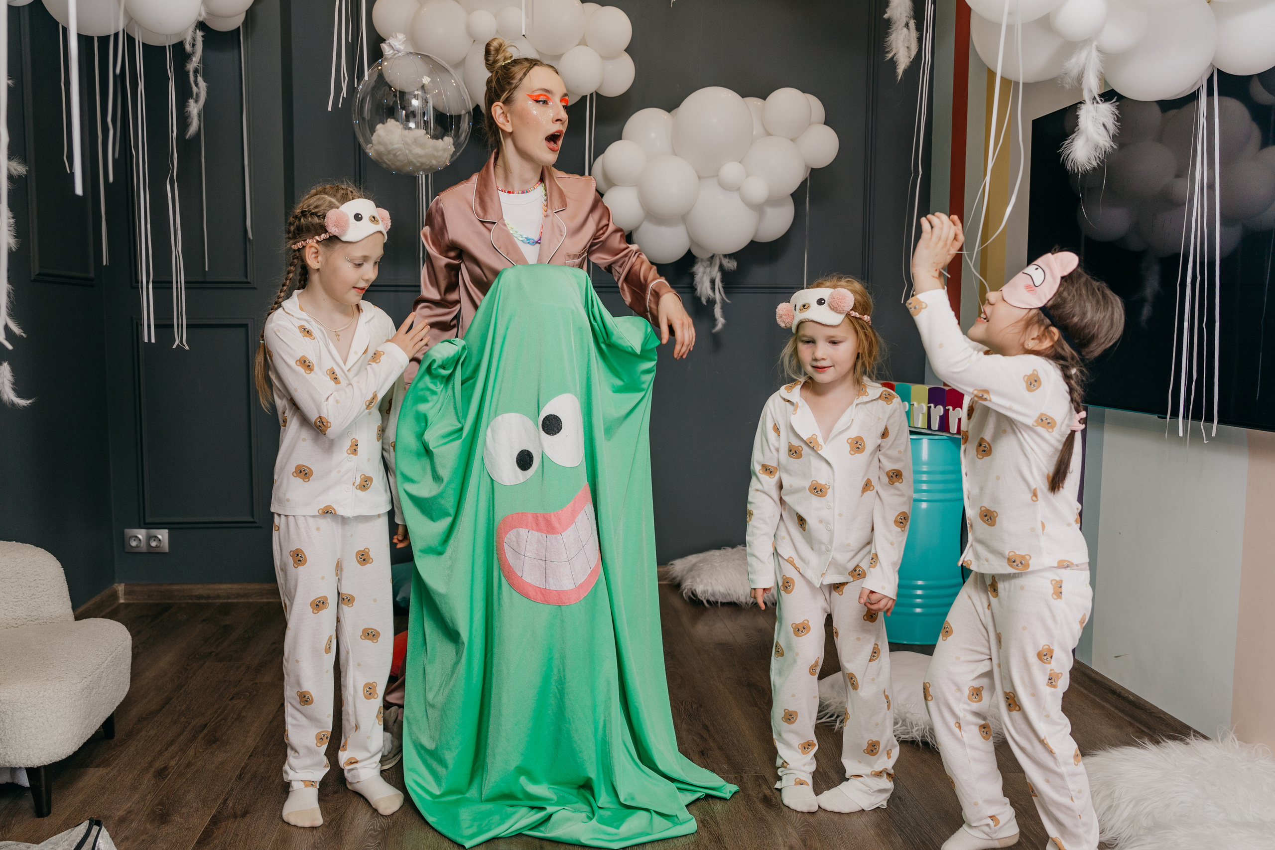 Пижамная вечеринка, Веронике 6 лет. Фотограф Никита Комаров