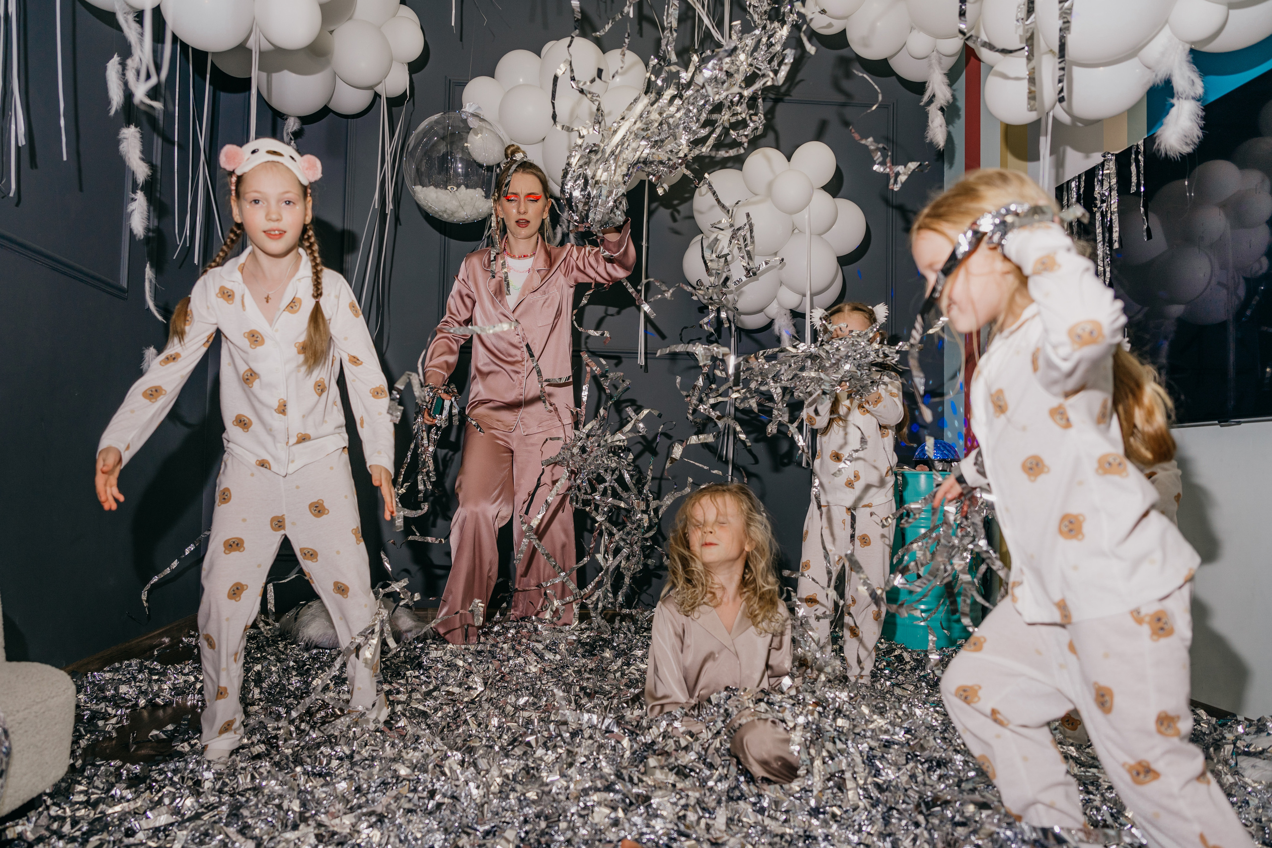 Пижамная вечеринка, Веронике 6 лет. Фотограф Никита Комаров