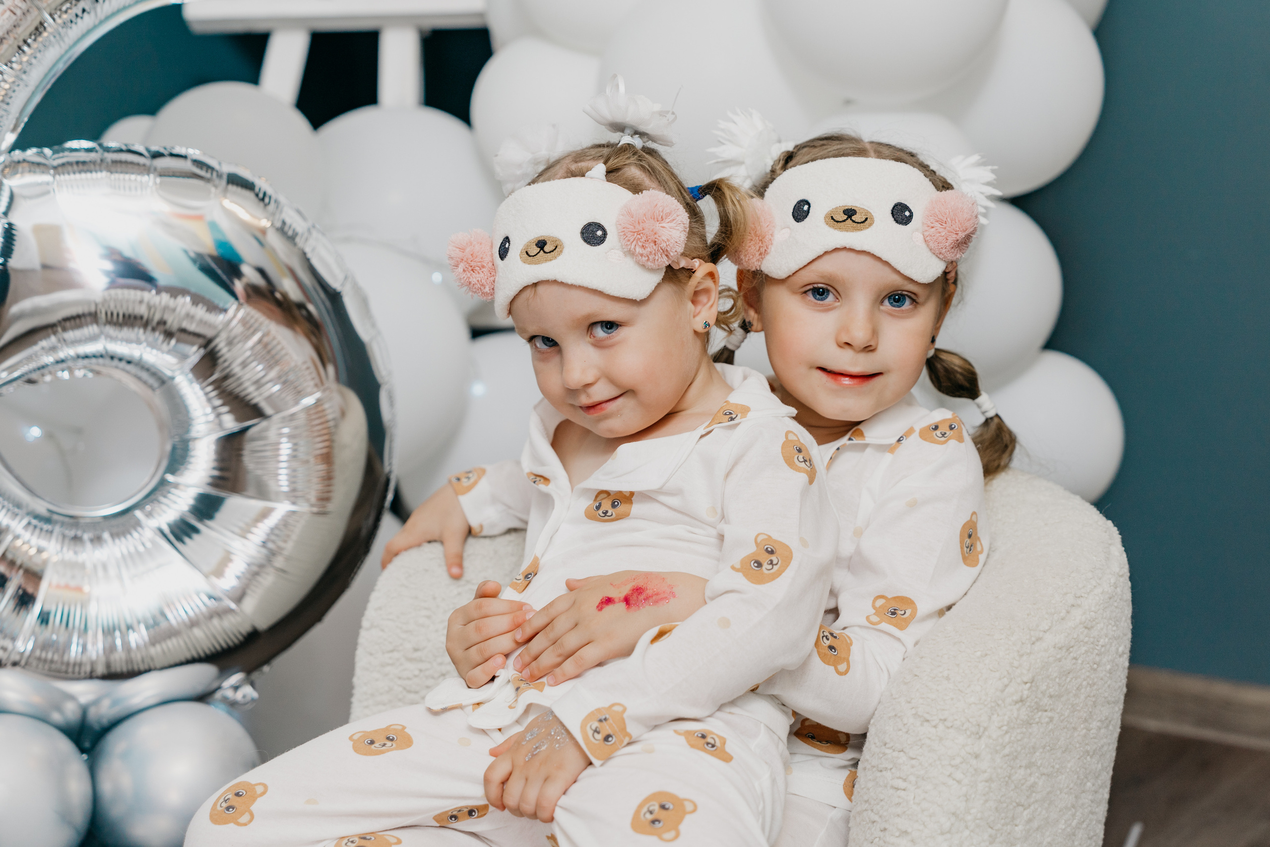 Пижамная вечеринка, Веронике 6 лет. Фотограф Никита Комаров