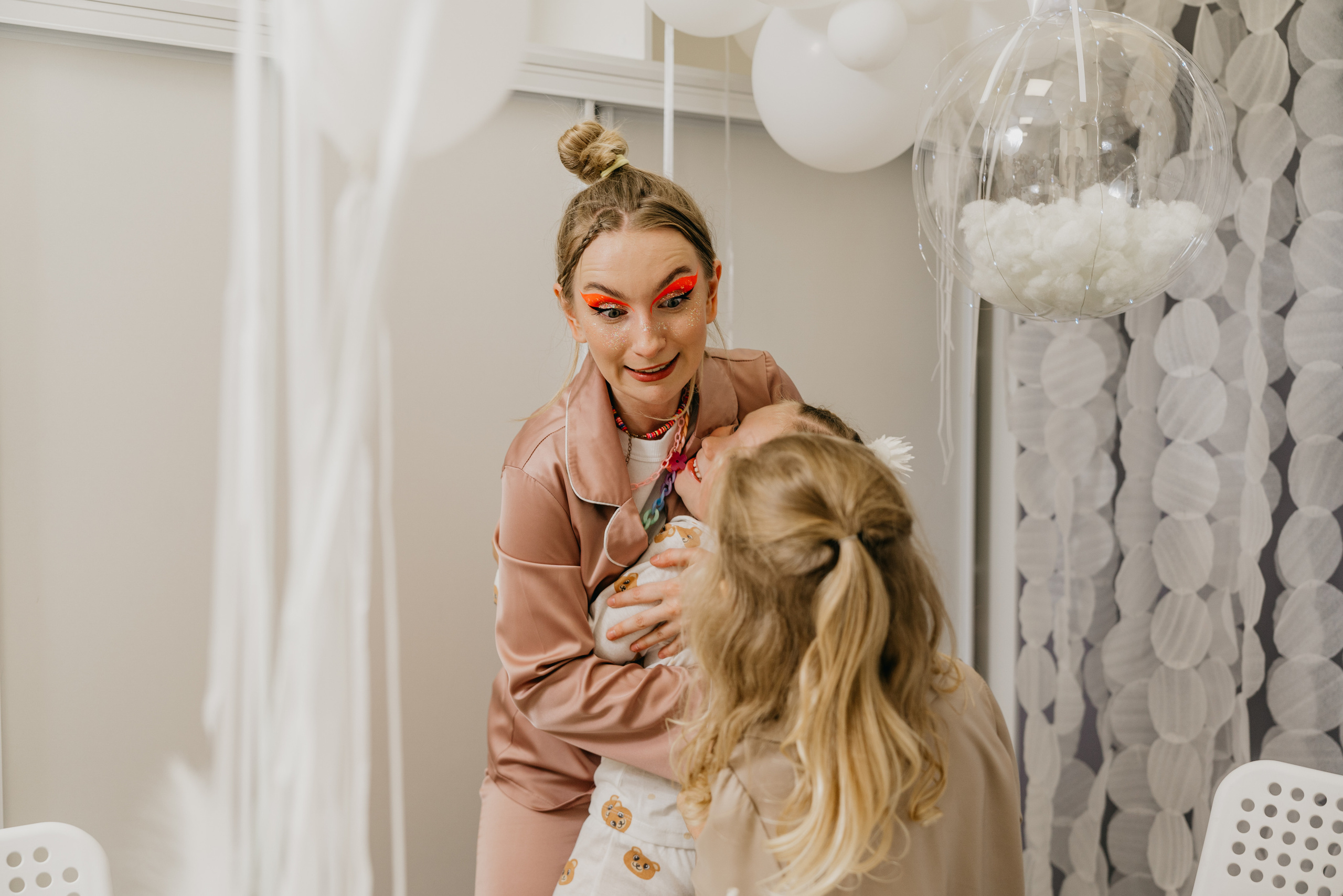 Пижамная вечеринка, Веронике 6 лет. Фотограф Никита Комаров