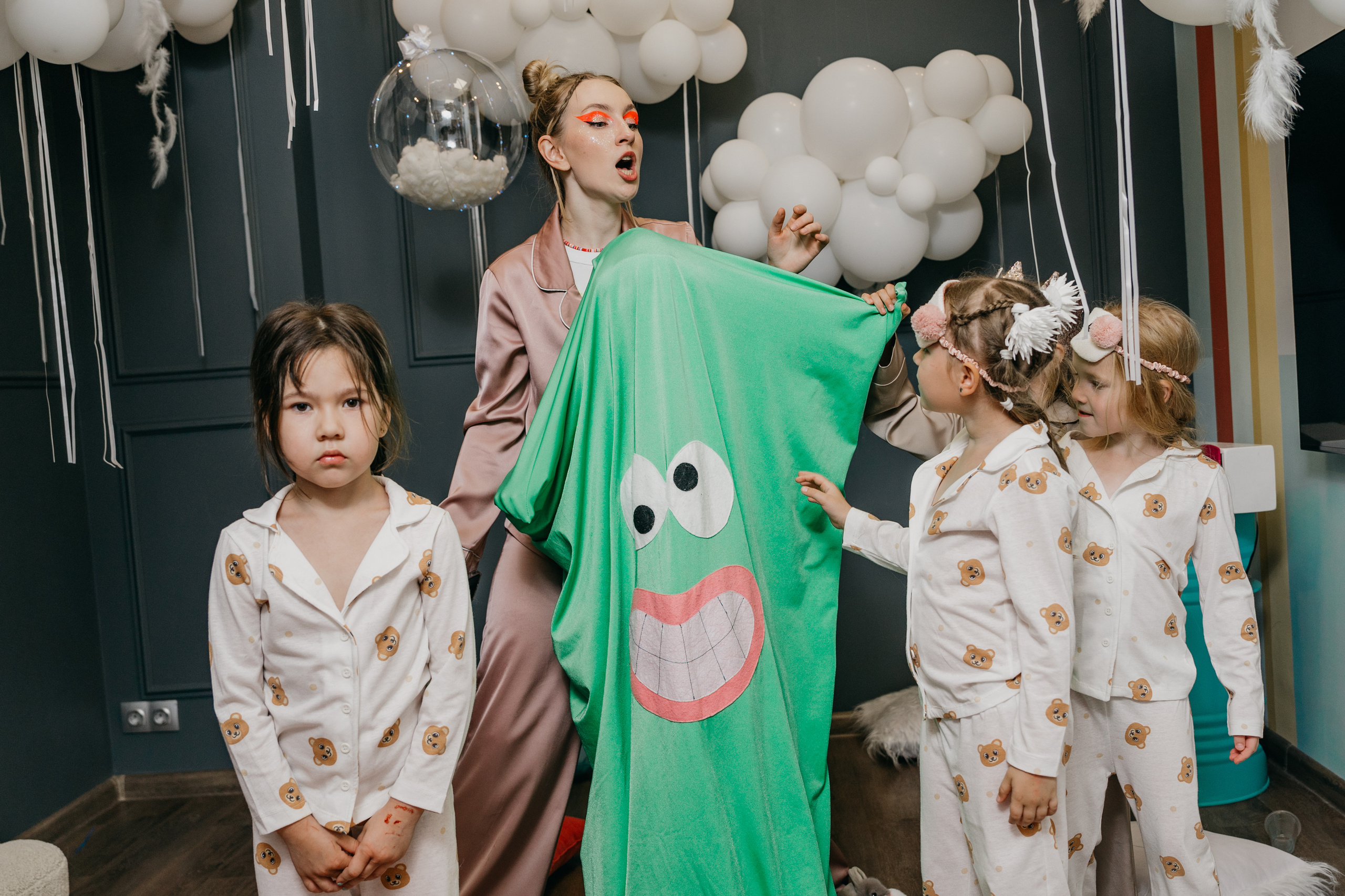 Пижамная вечеринка, Веронике 6 лет. Фотограф Никита Комаров