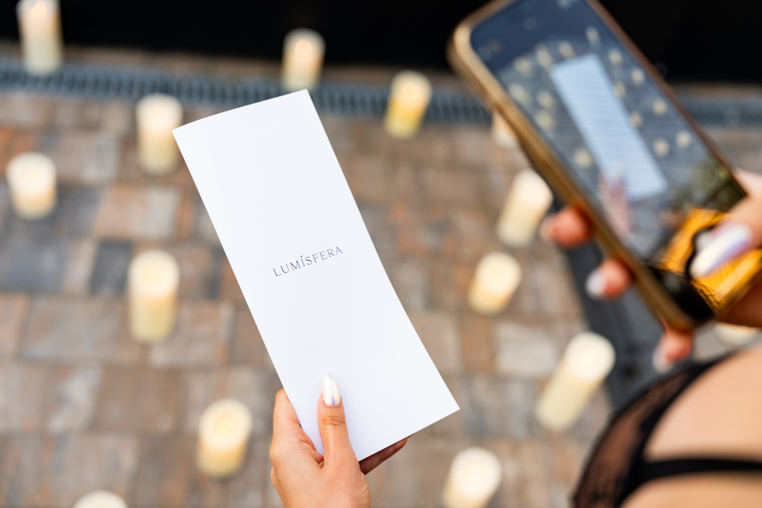 Симфонический оркестр Lumisfera при свечах. Фотограф Никита Комаров