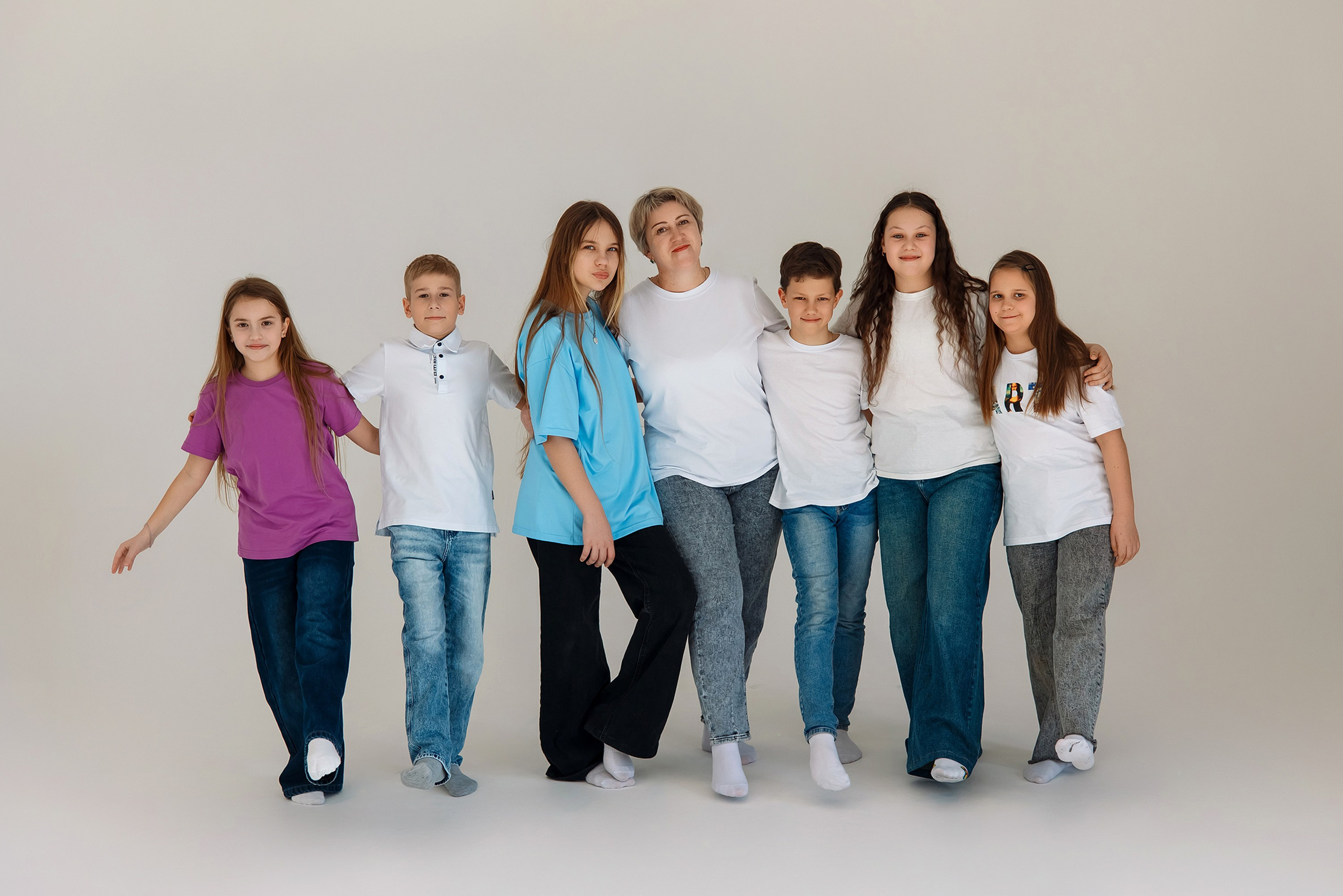 4 класс съемка в фотостудии. Фотограф Любовь Корниенко, Примоский край