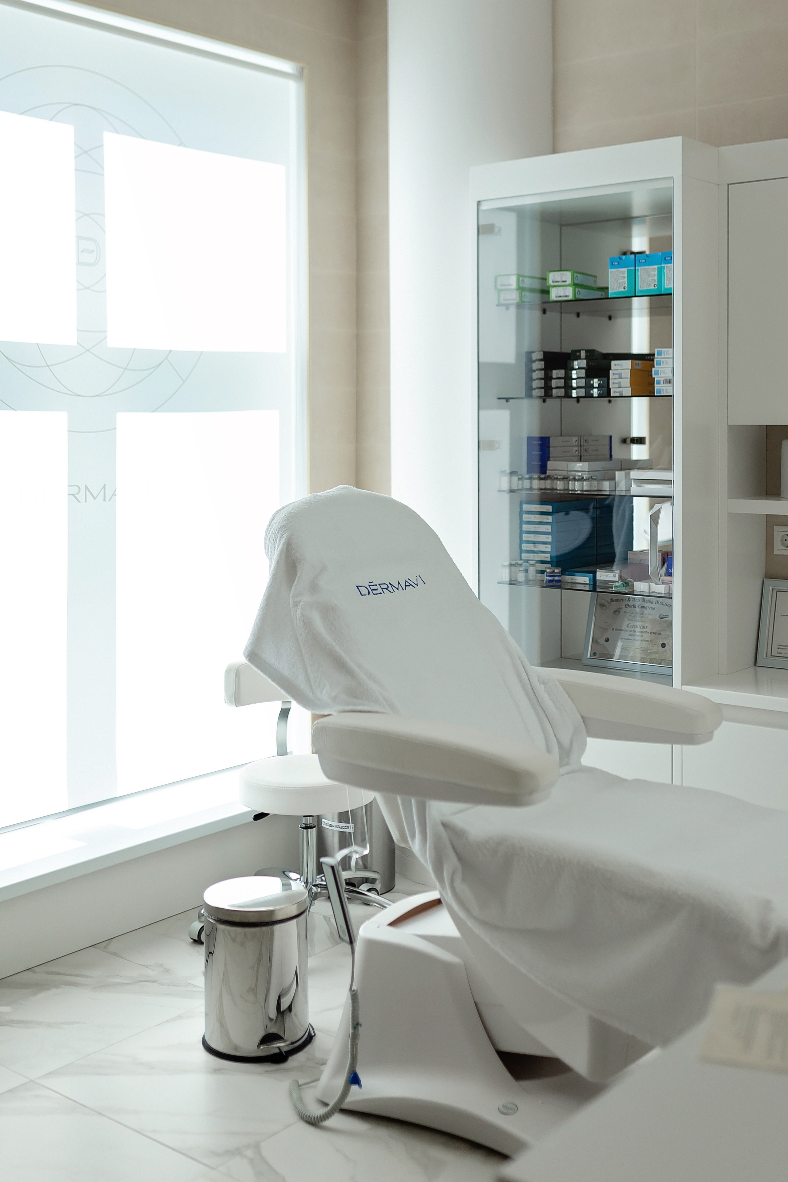 Клиника эстетической медицины. Фотограф в Москве Ксения Мокрушина | Brand & Women photographer