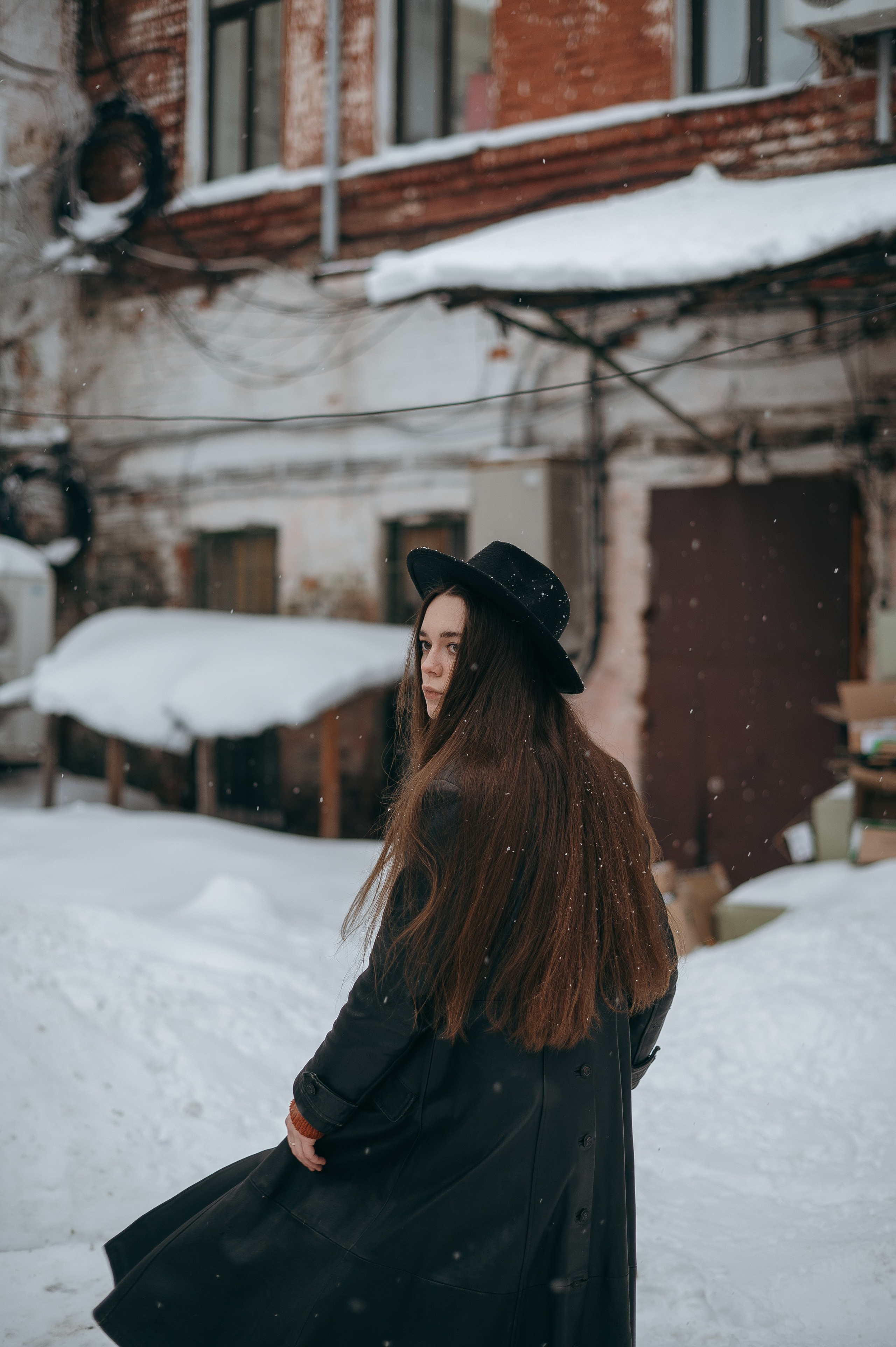 Портретная фотосъёмка на улице. Свадебный фотограф в Ярославле Денис Медоваров