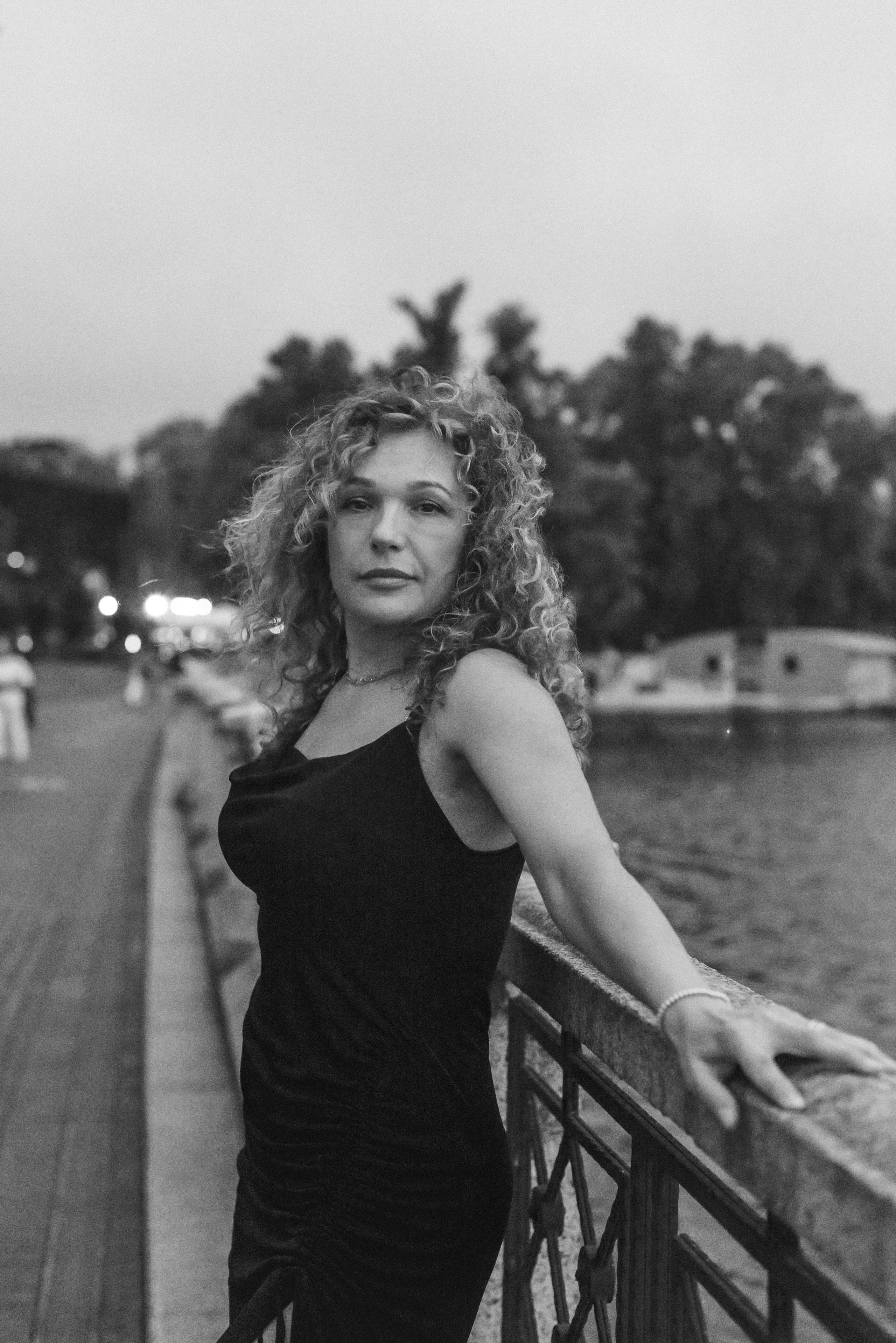 •Монохром. Фотограф Ксения Шевкопляс. г. Калининград. Кинематографический стиль — эстетика и истории, рассказанные через объектив